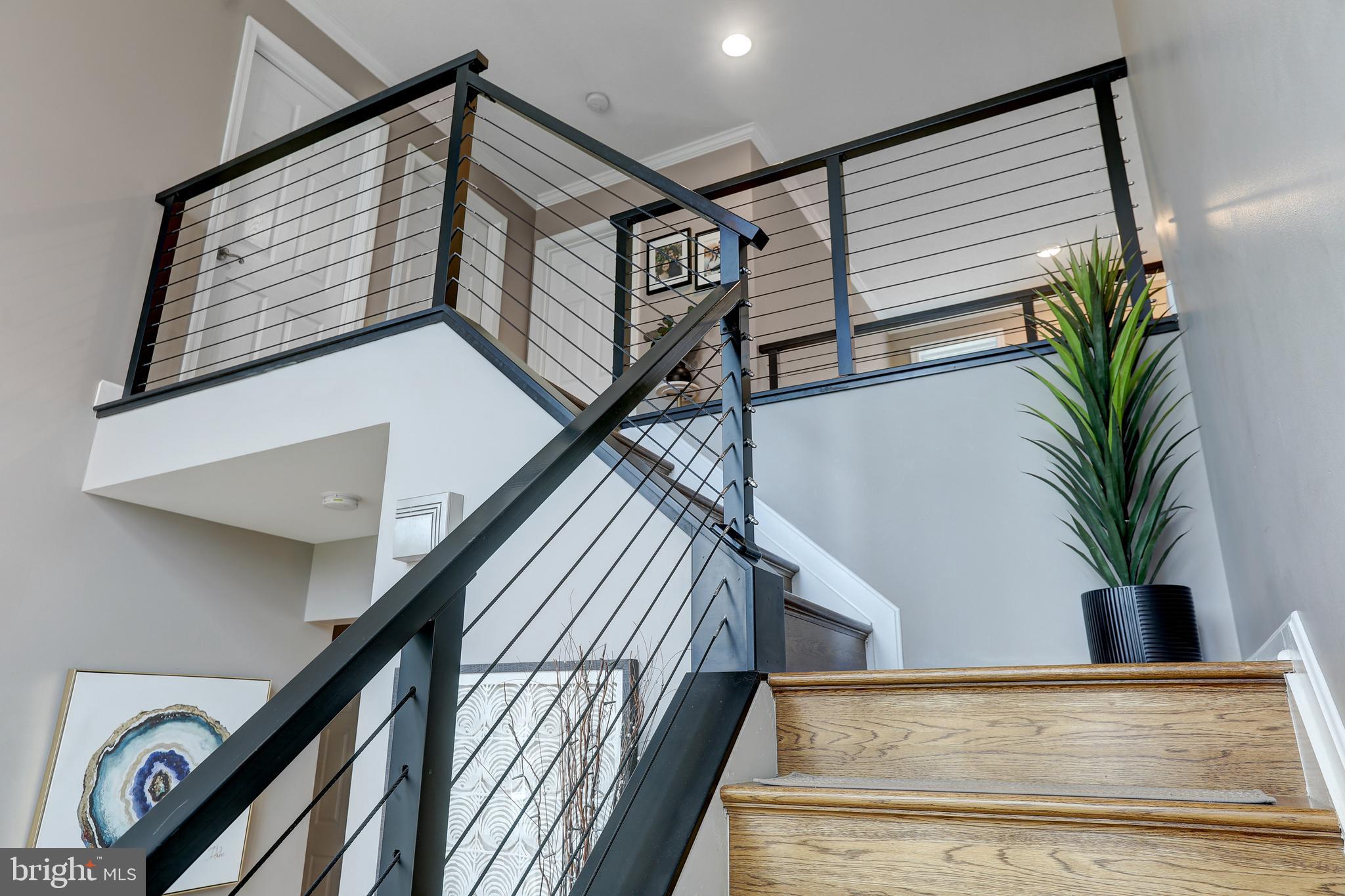 HAMPTON RIDGE - Residential