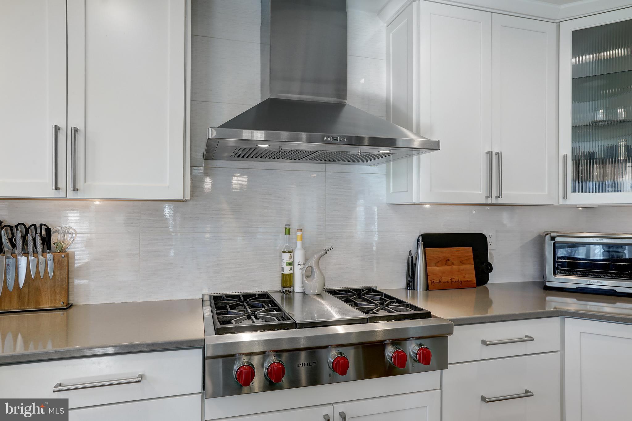 HAMPTON RIDGE - Residential