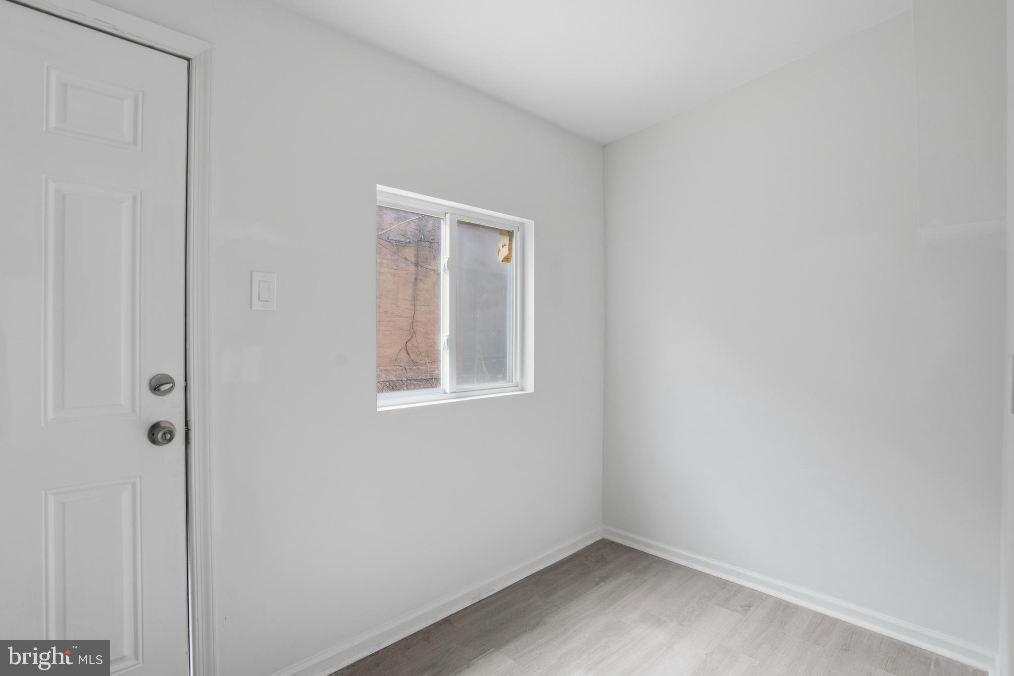 MILL CREEK - Residential