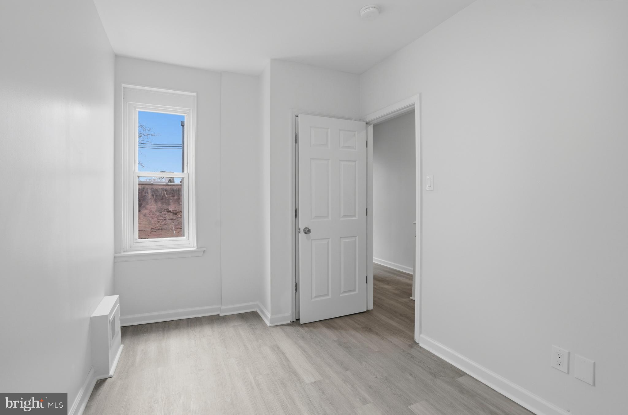 MILL CREEK - Residential