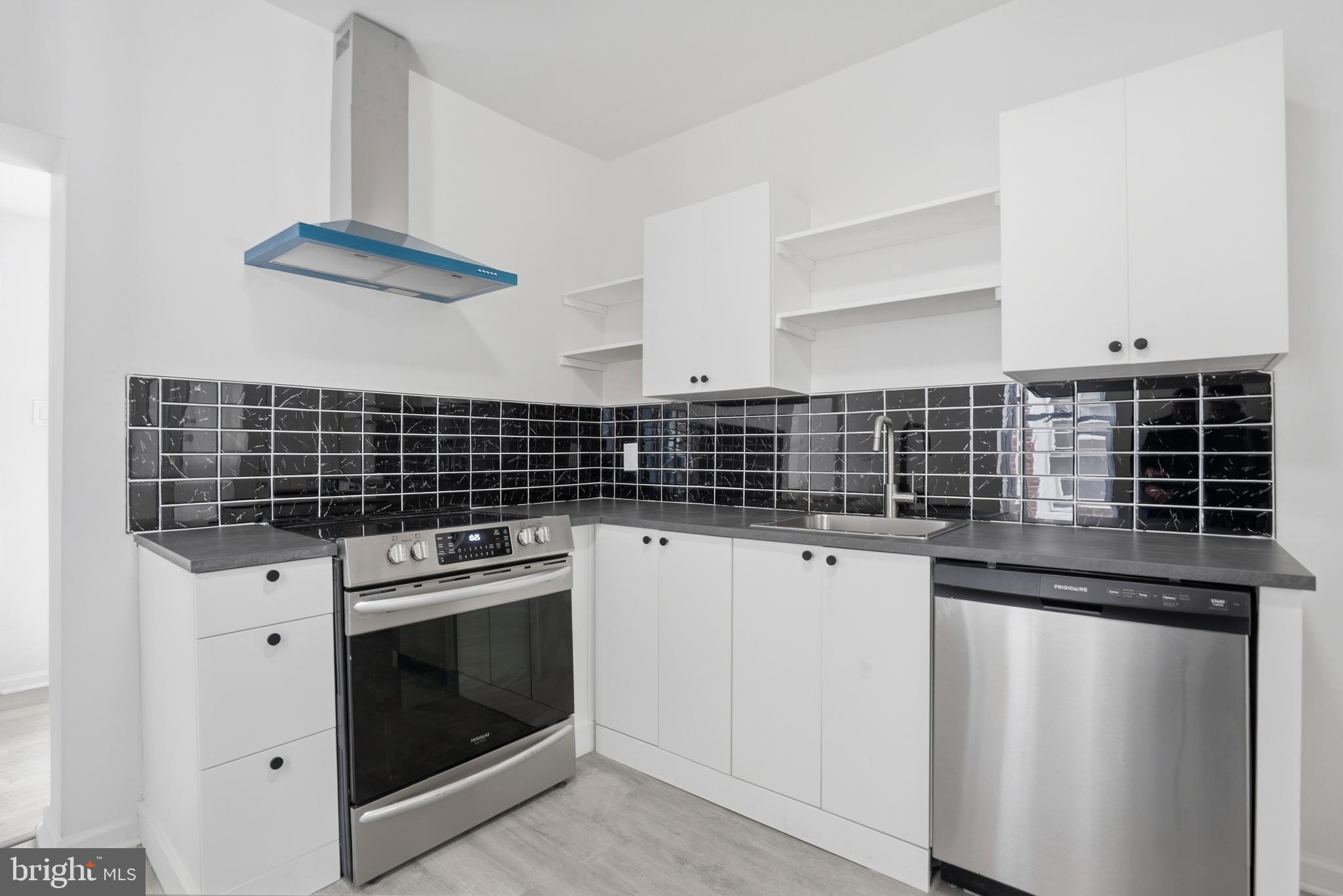 MILL CREEK - Residential