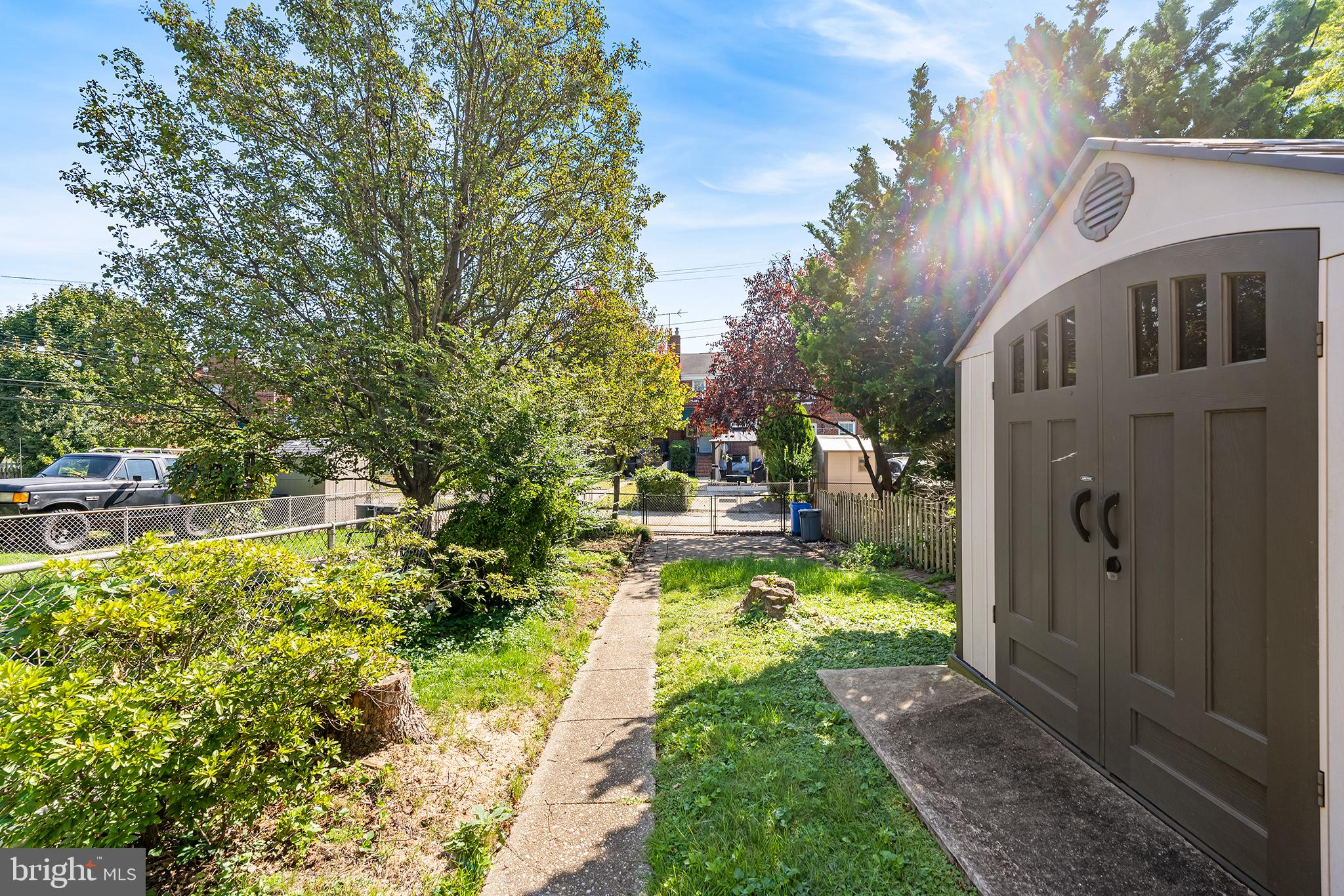 LOCH RAVEN MANOR - Residential