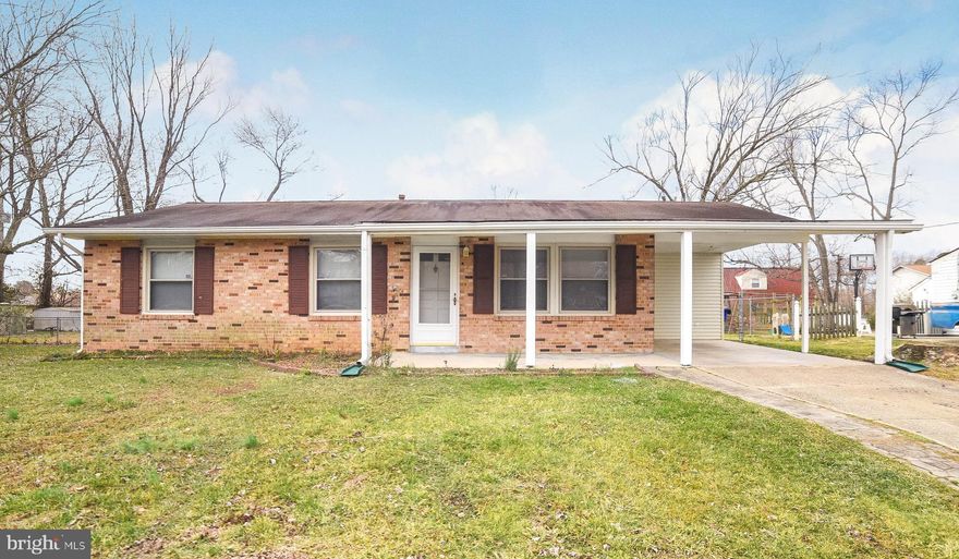 BETTER HURRY!! 3 Bedrooms....all on one level....situated on a large level lot! Room to spread out with many places to entertain, or just relax. Kitchen with stainless steel appliances, and breakfast bar.  Enjoy summer BBQs or get togethers on the  back patio. Backyard perfect for anything....future projects. Lots of updates... come see for yourself!! No HOA!!  ***SEE AGENT REMARKS FOR OFFER INSTRUCTIONS***