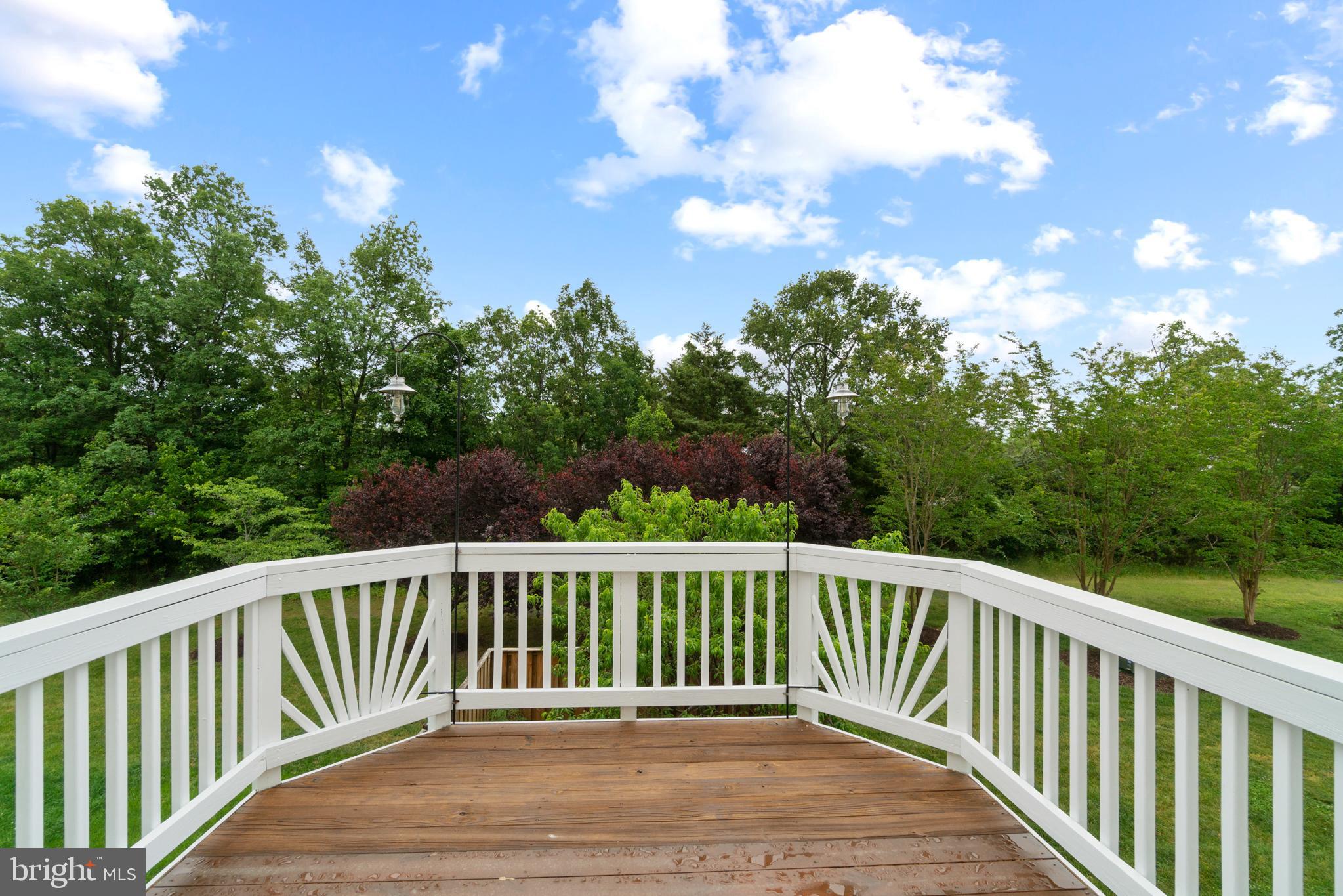 BELMONT COUNTRY CLUB - Residential Lease