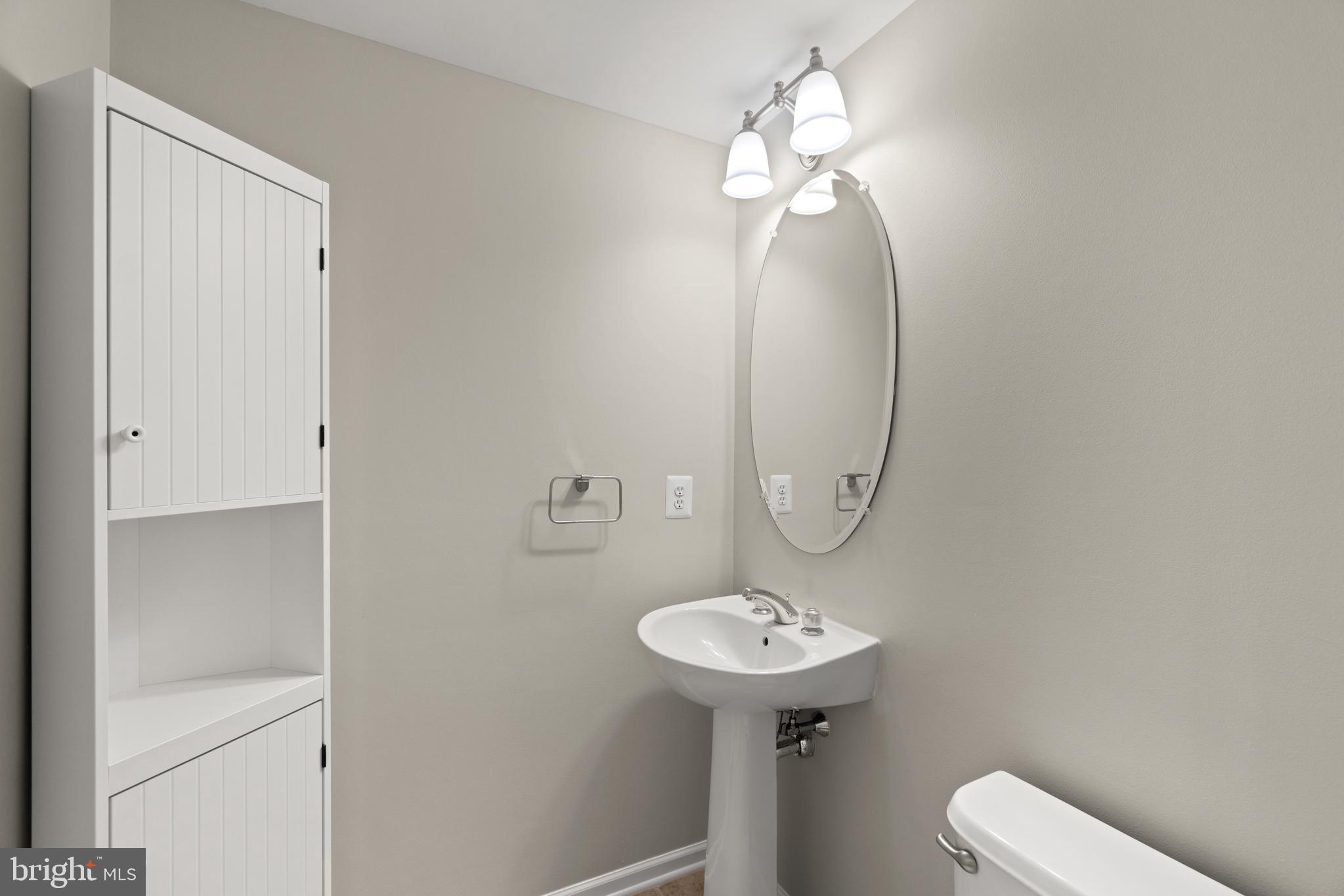 BELMONT COUNTRY CLUB - Residential Lease