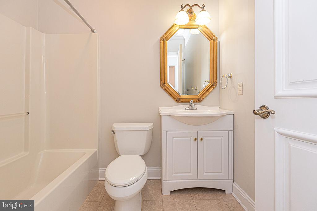 OCEAN PINES - THE POINT - Residential