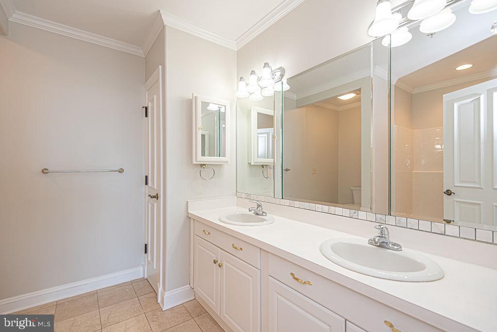 OCEAN PINES - THE POINT - Residential