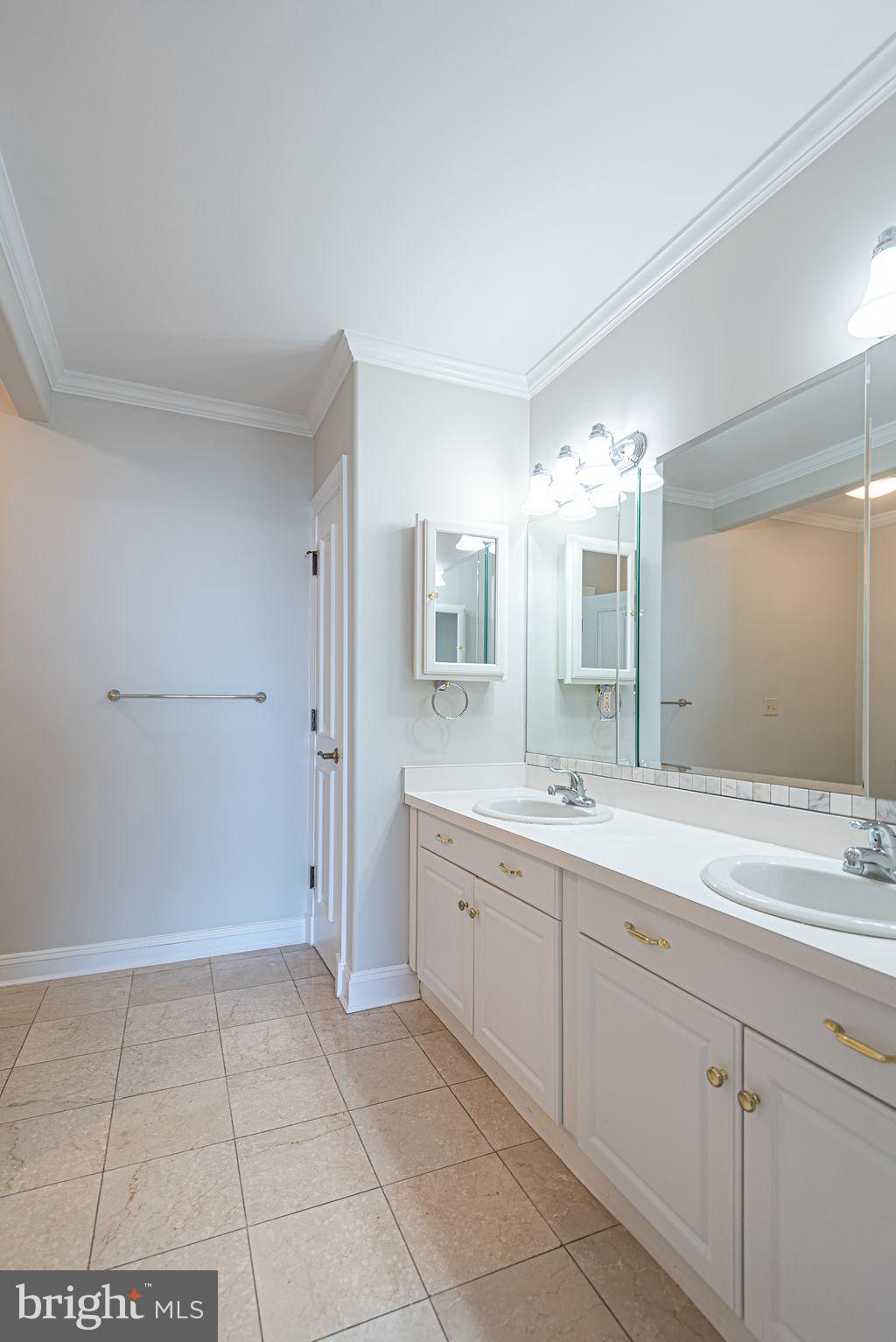 OCEAN PINES - THE POINT - Residential