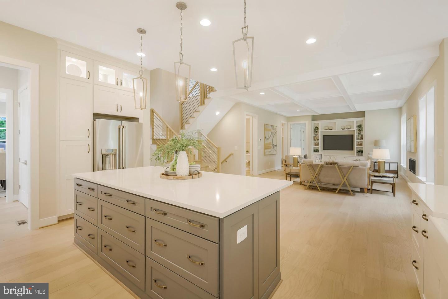 POPLAR HEIGHTS - Residential