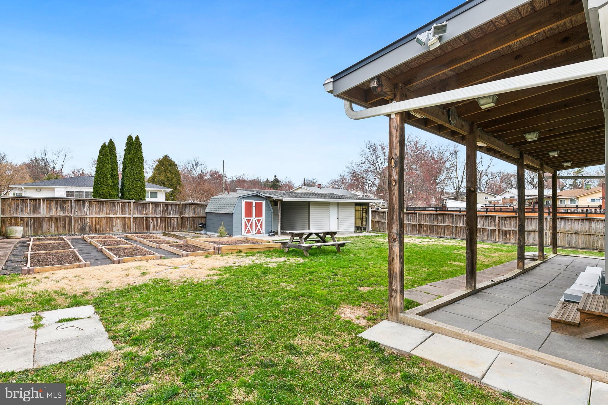 WHEATON WOODS - Residential