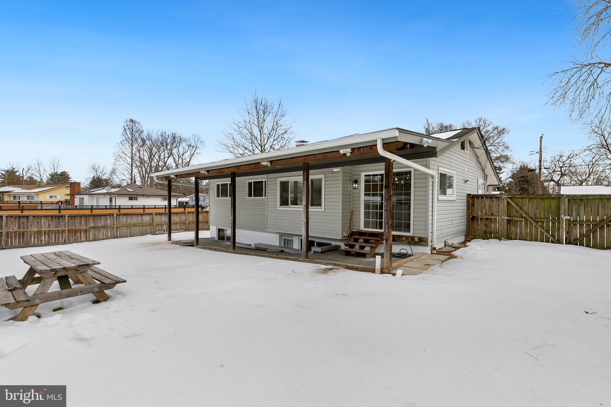 WHEATON WOODS - Residential