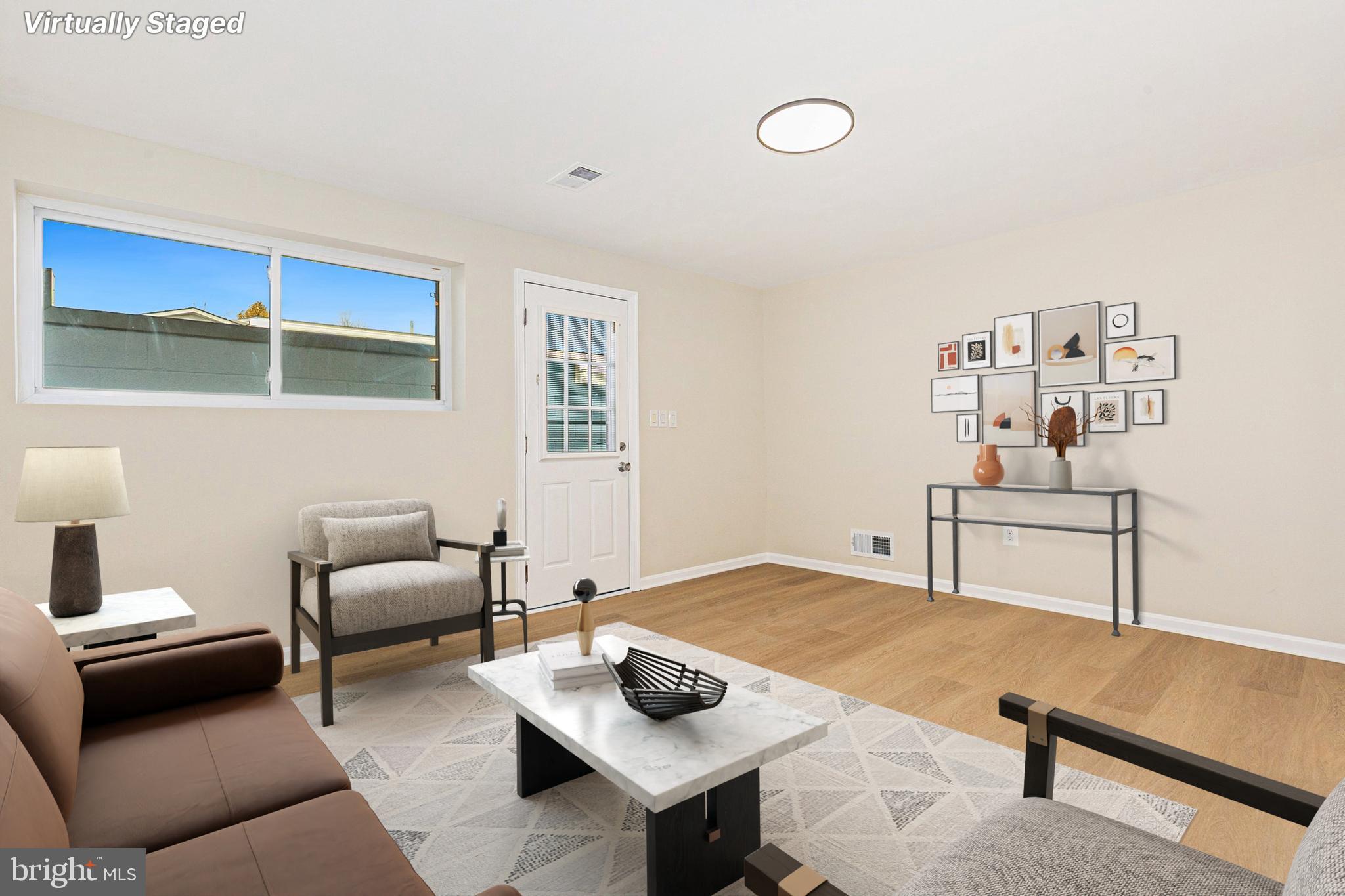 WHEATON WOODS - Residential