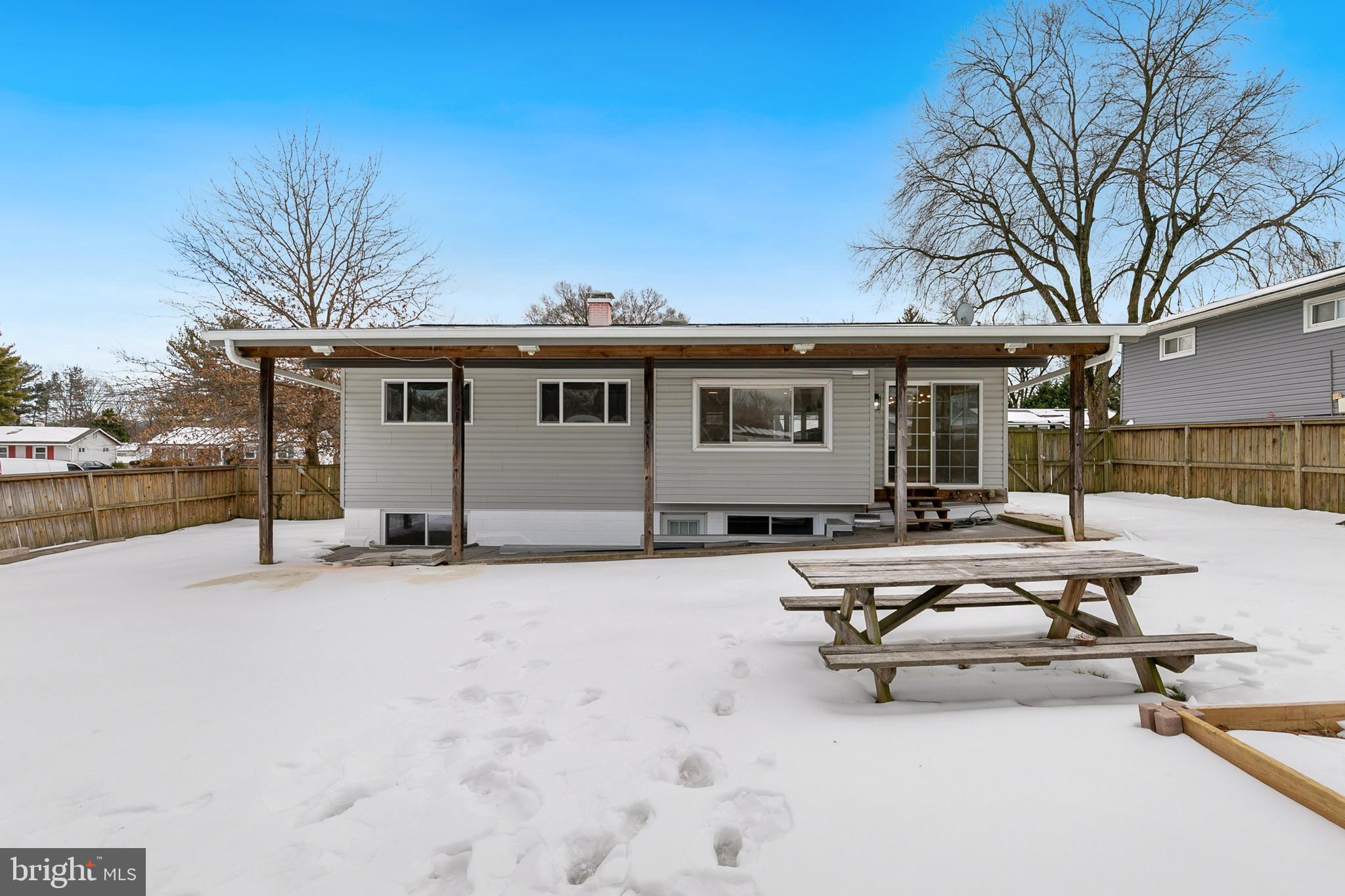 WHEATON WOODS - Residential