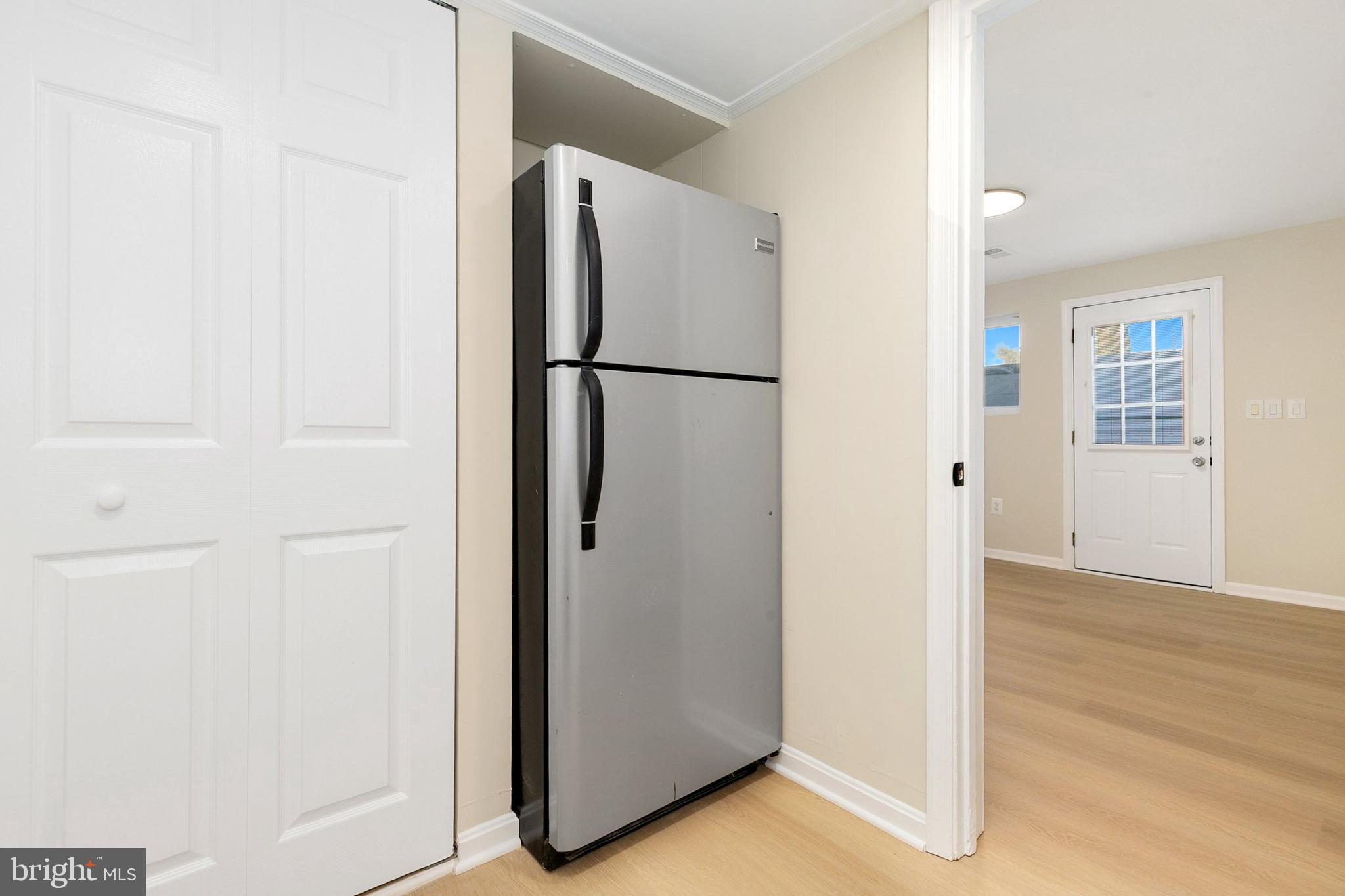 WHEATON WOODS - Residential