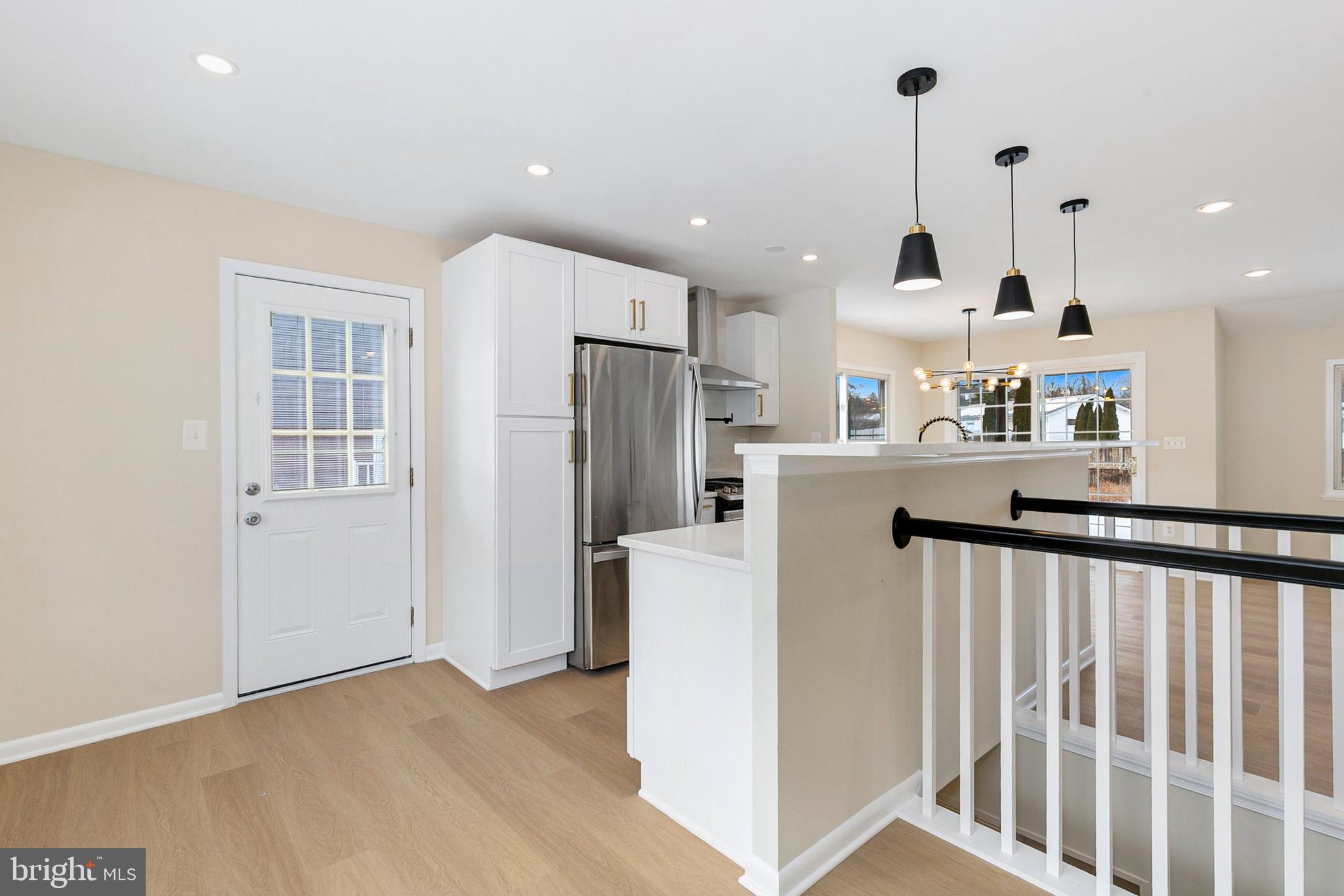 WHEATON WOODS - Residential