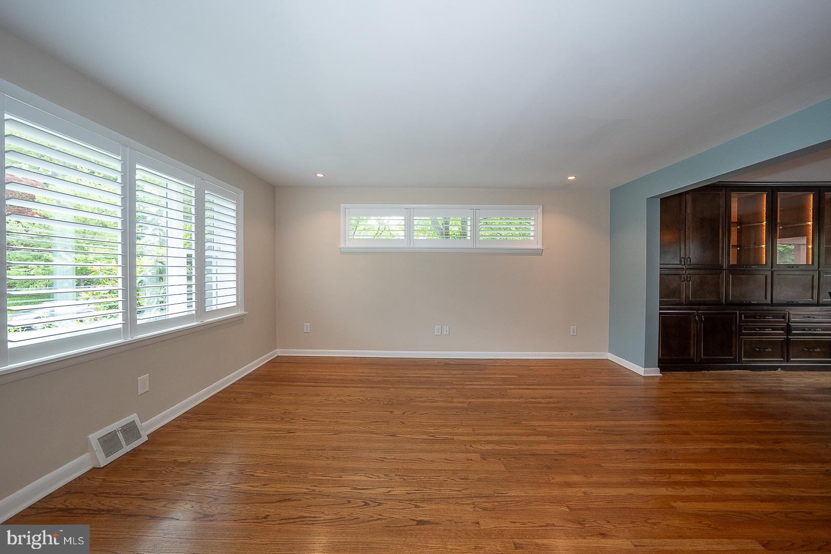 20 FAIRVIEW ROAD