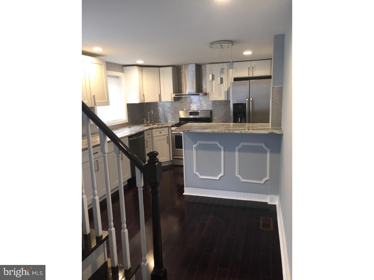 PORT RICHMOND - Residential