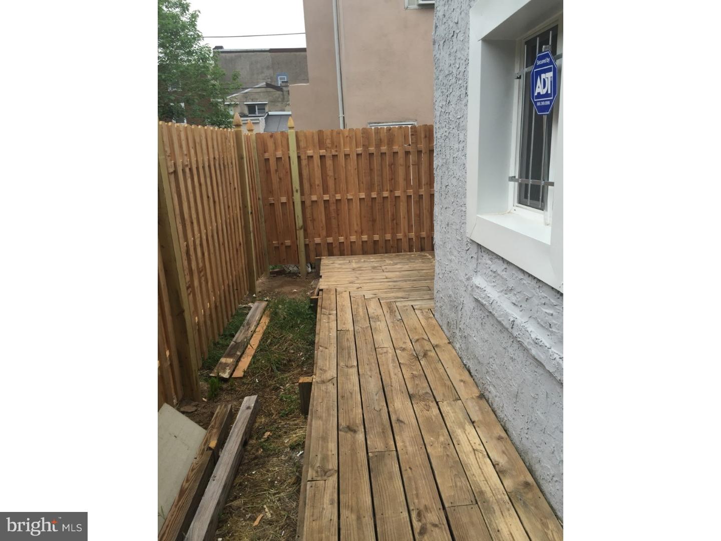 PORT RICHMOND - Residential