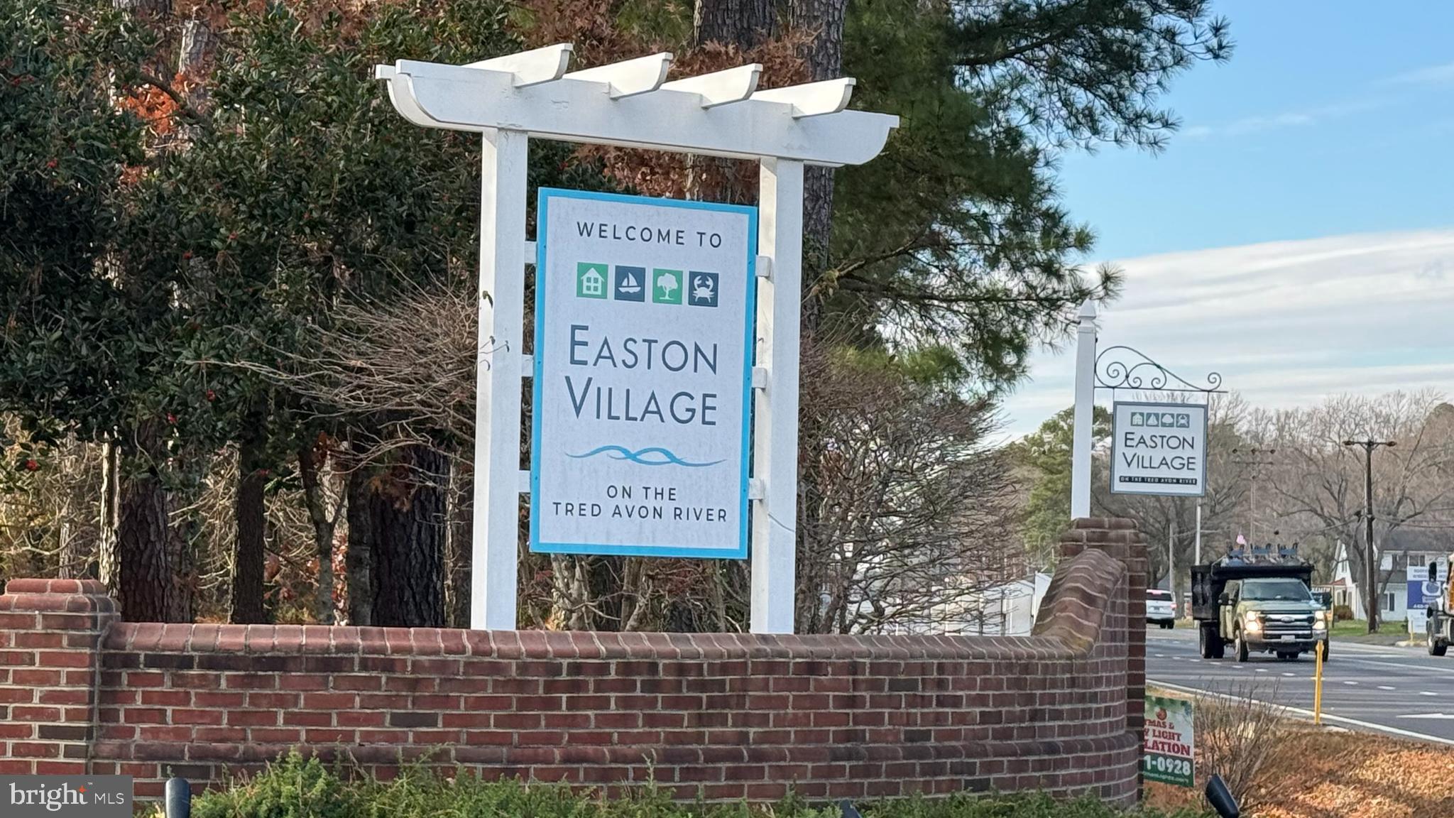 EASTON VILLAGE - Residential
