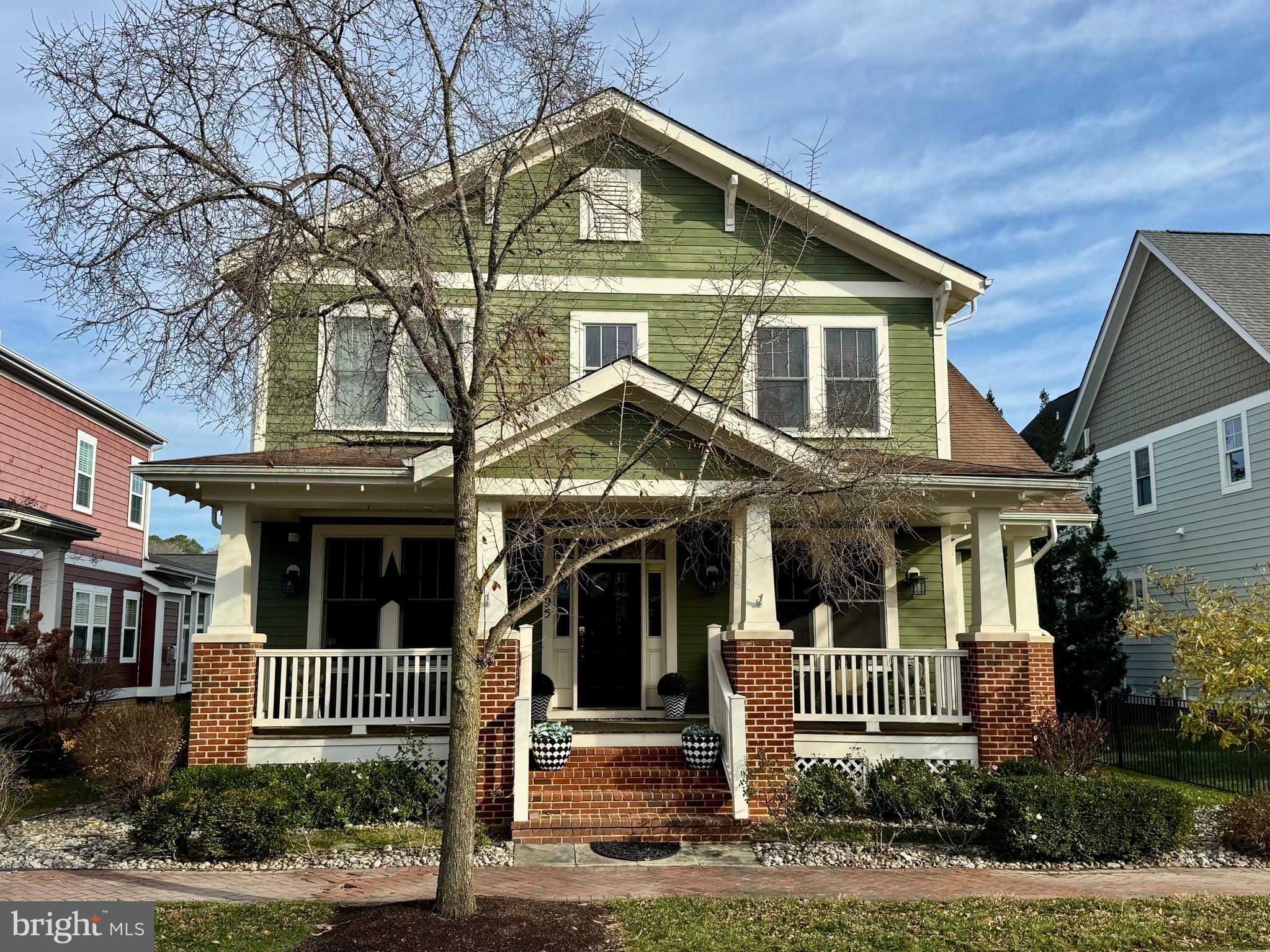 EASTON VILLAGE - Residential