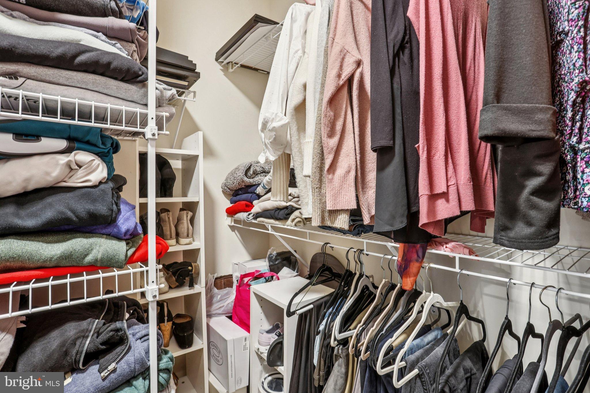 RAVENSCLIFF - Residential