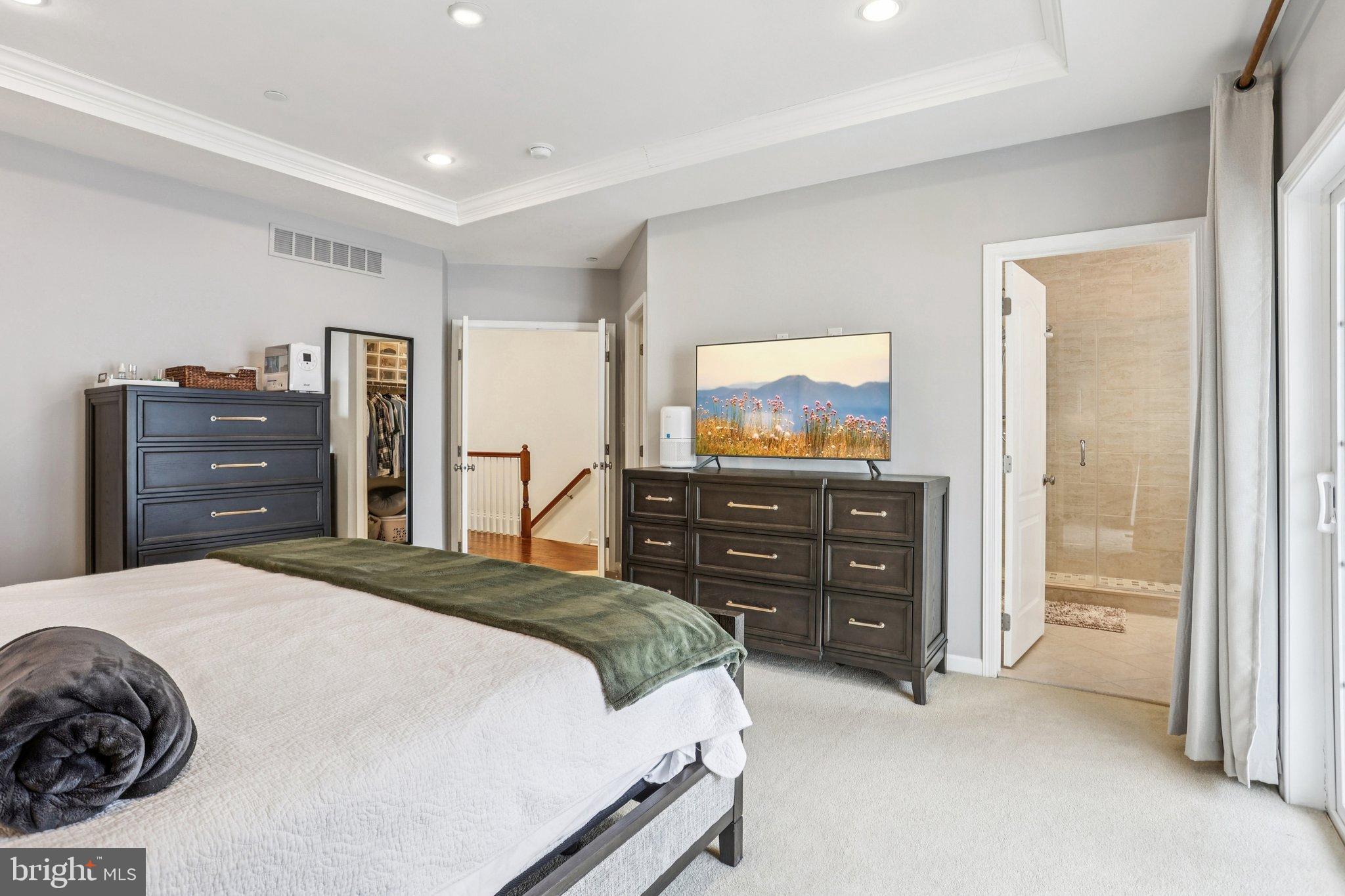 RAVENSCLIFF - Residential