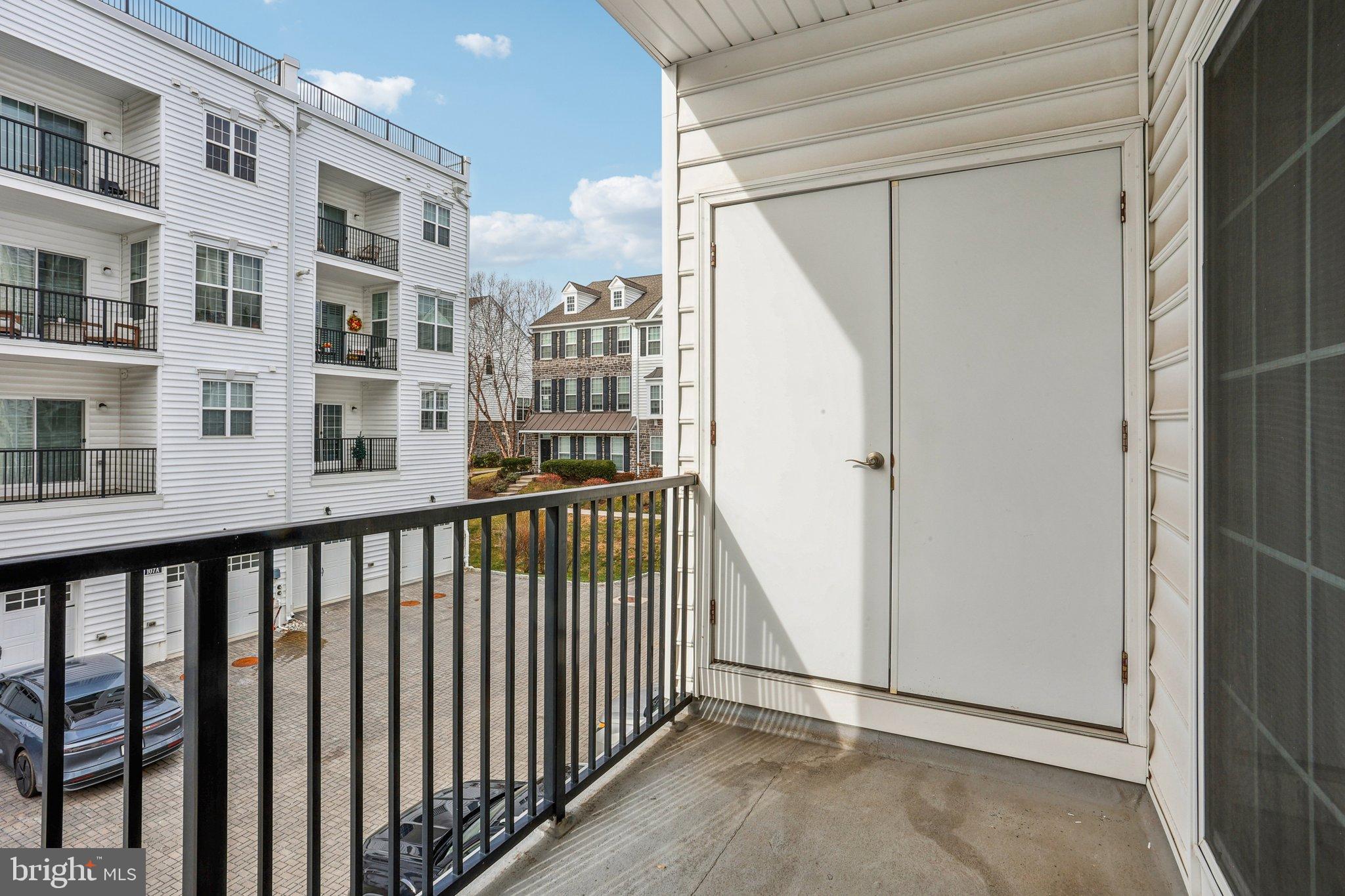 RAVENSCLIFF - Residential