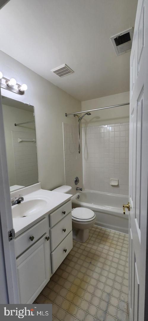 RYAN PARK - Residential Lease