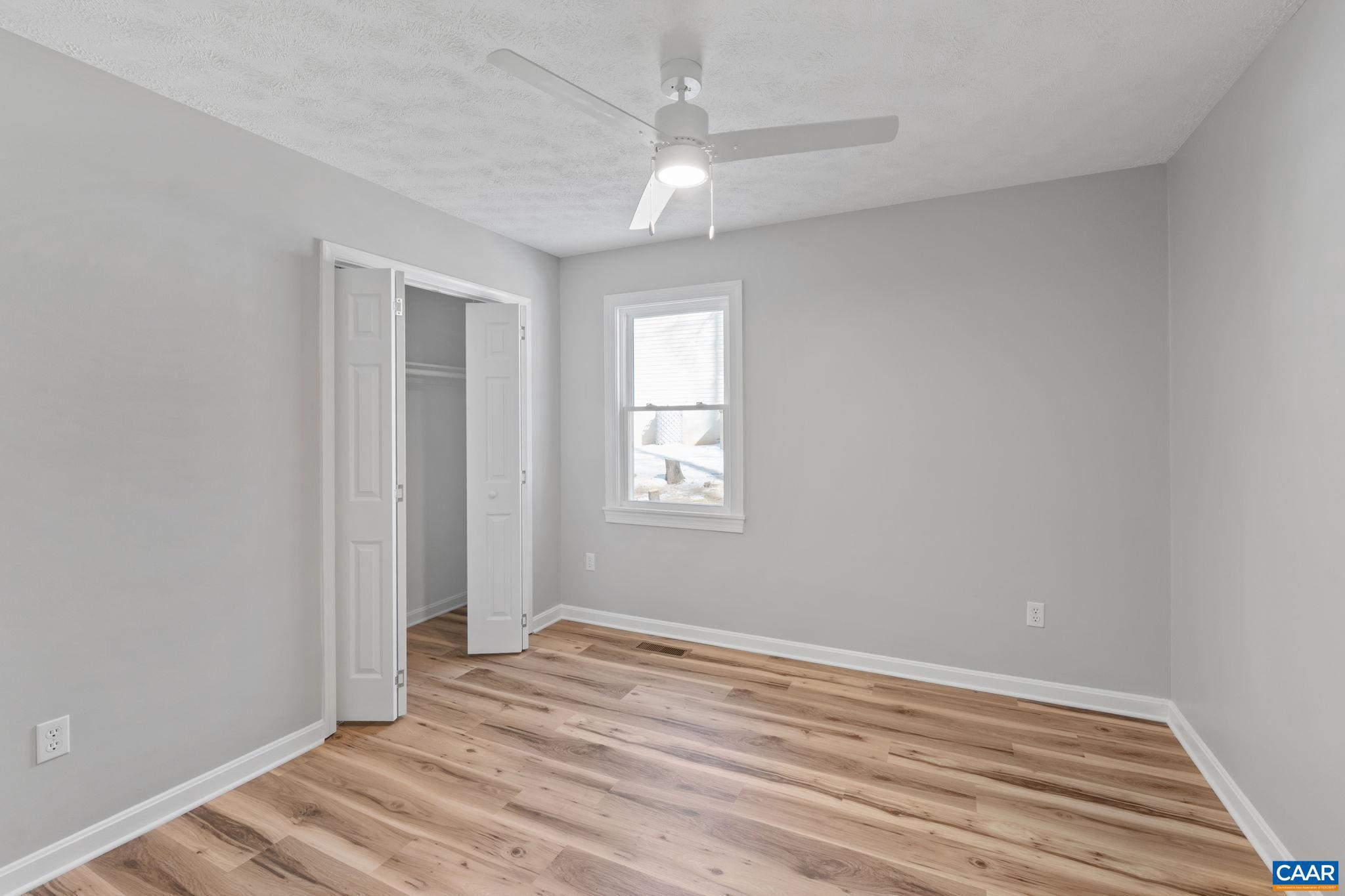 LAKE MONTICELLO - Residential