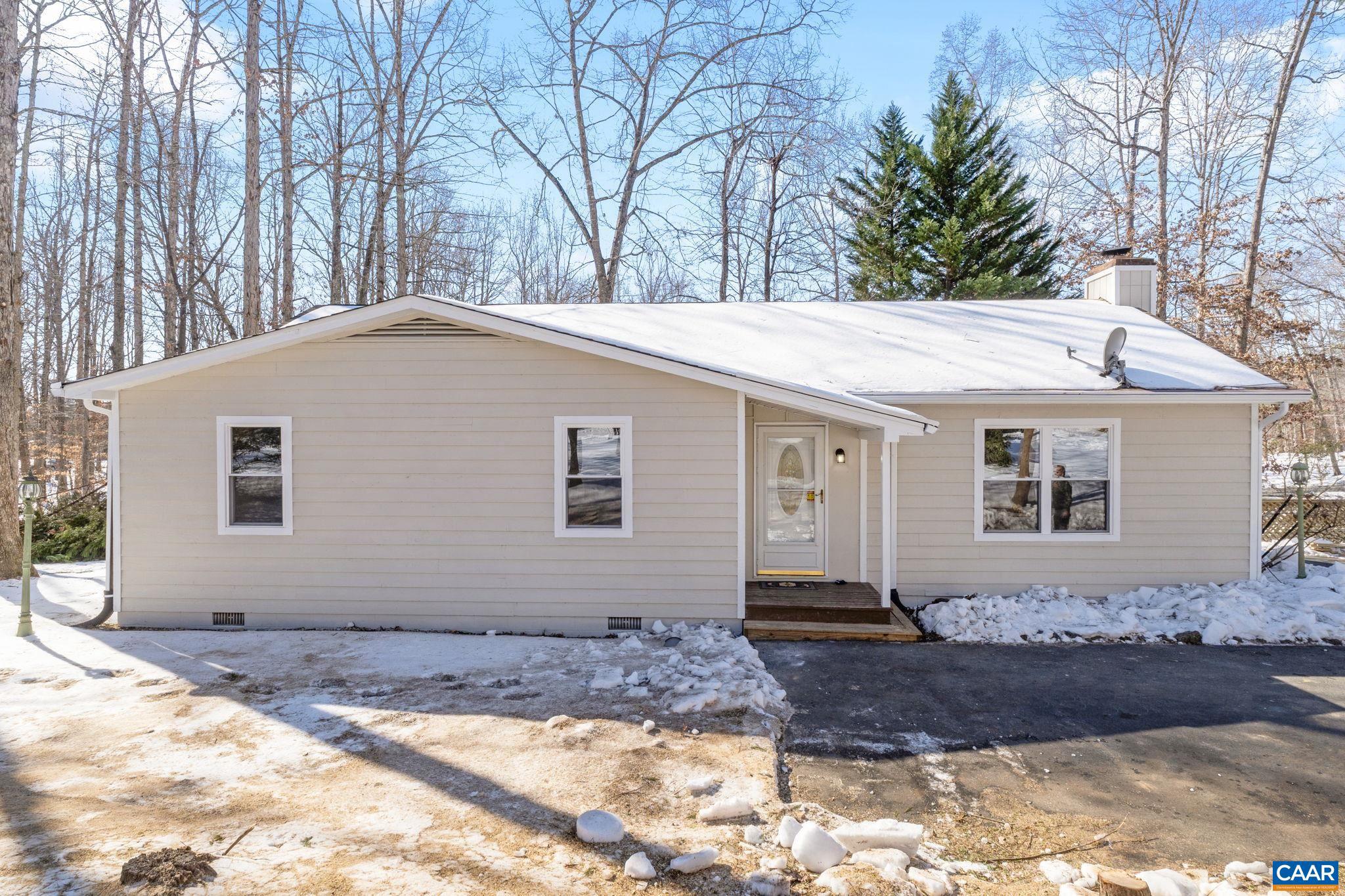 LAKE MONTICELLO - Residential