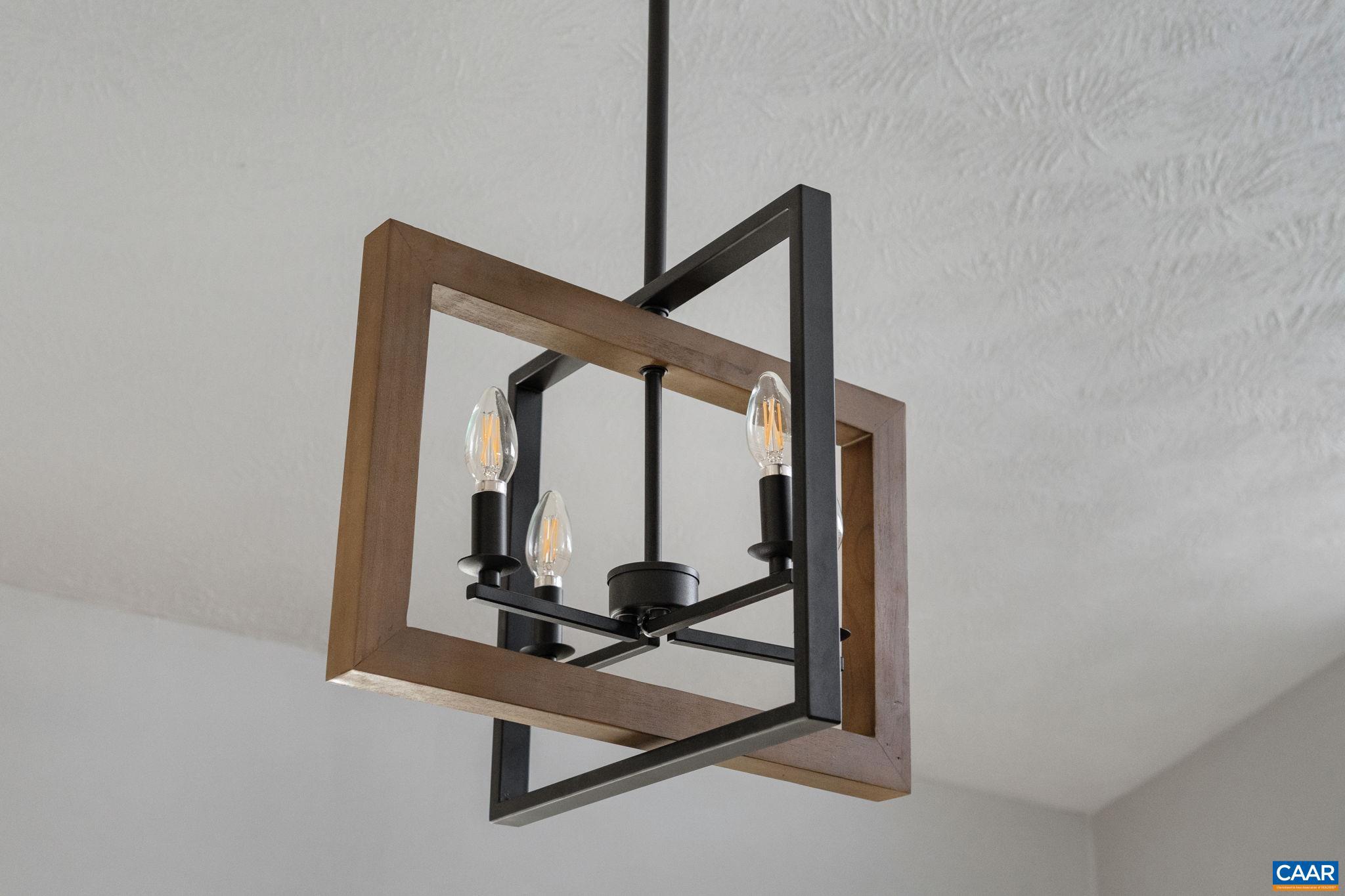 LAKE MONTICELLO - Residential