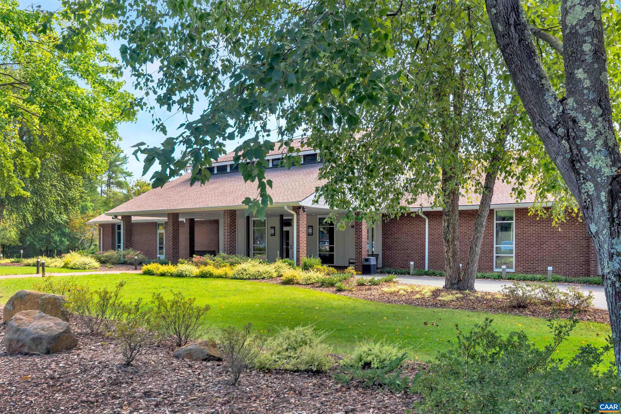 LAKE MONTICELLO - Residential