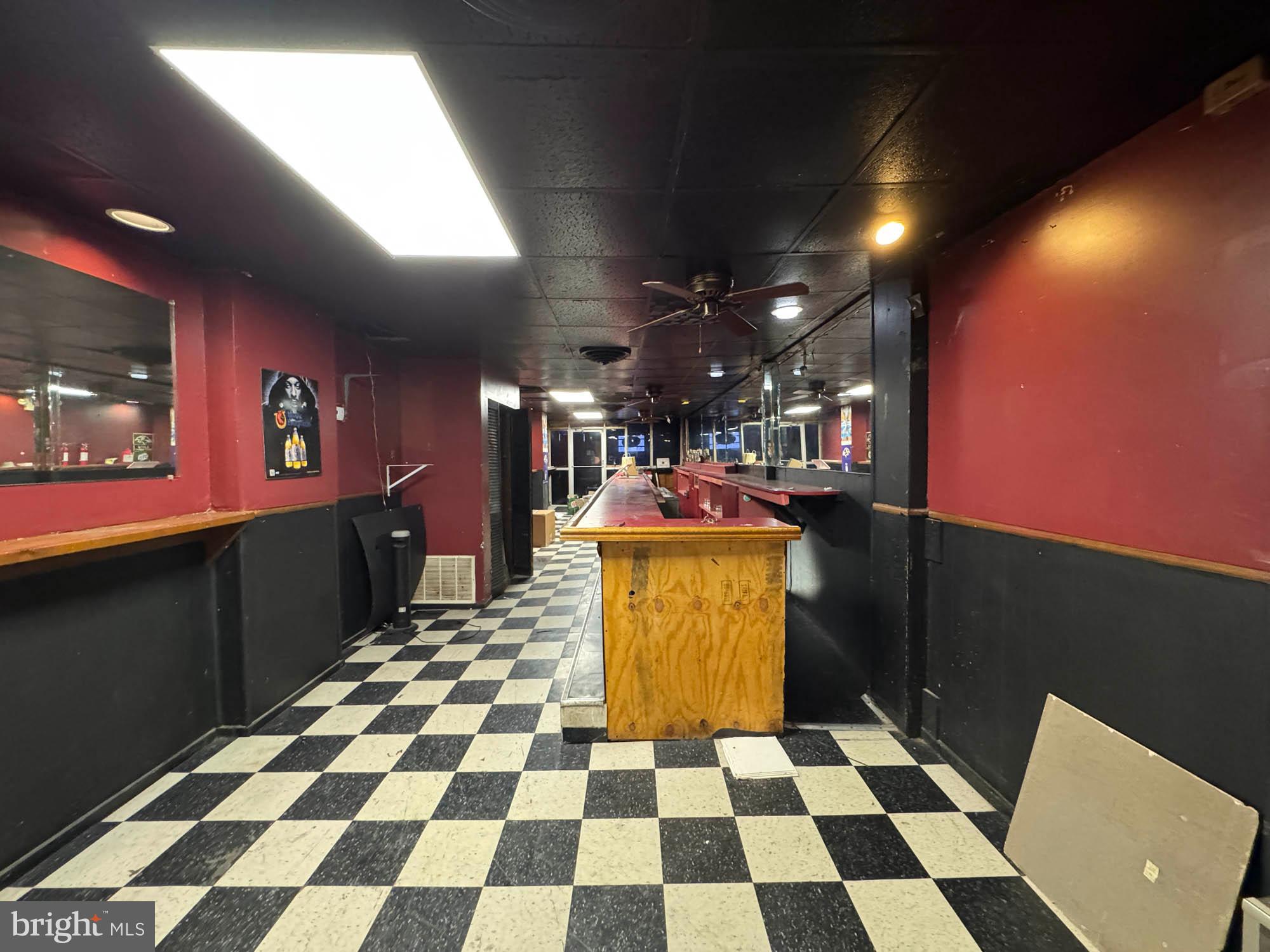BROADWAY EAST - Commercial Sale