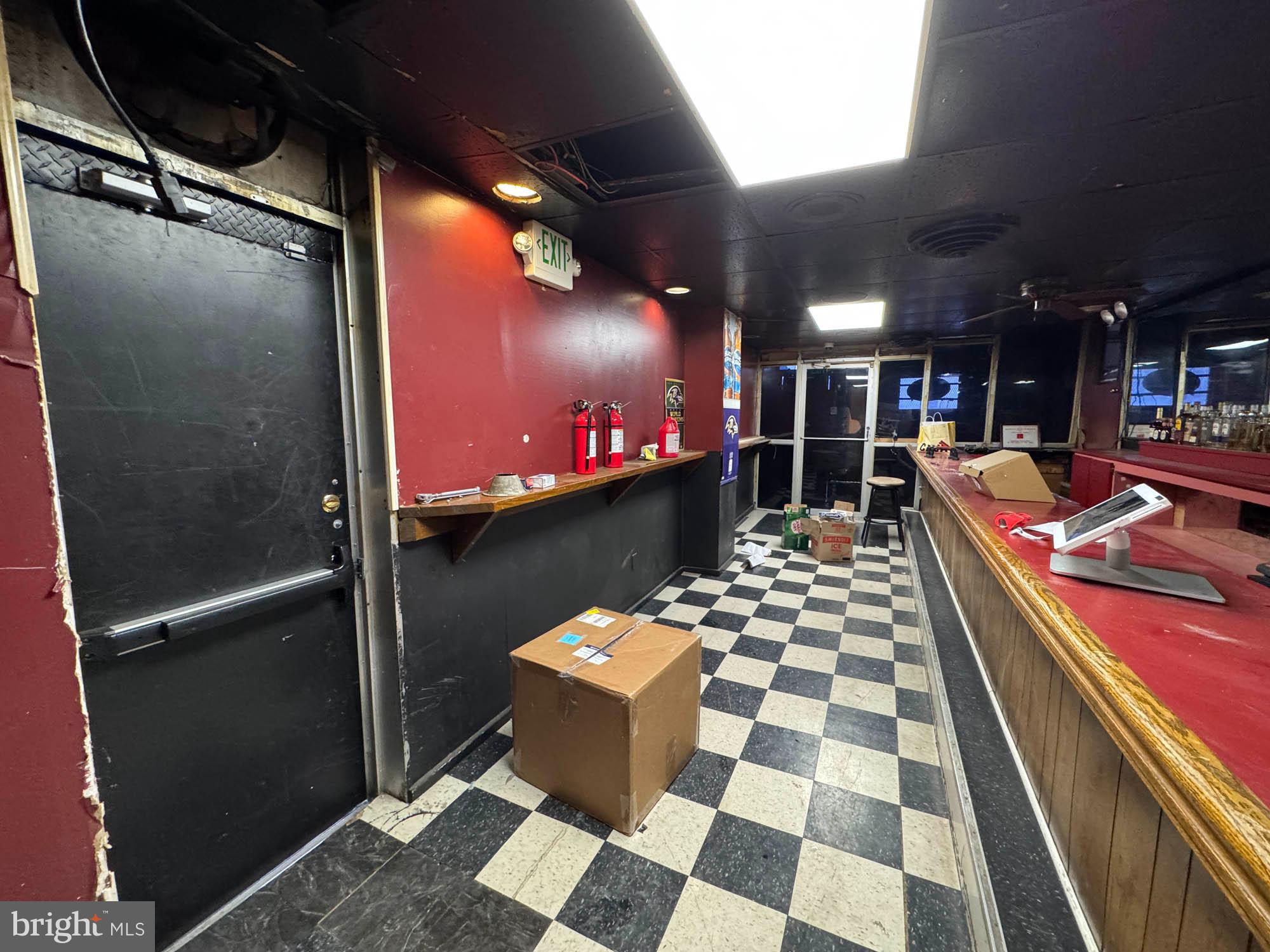 BROADWAY EAST - Commercial Sale