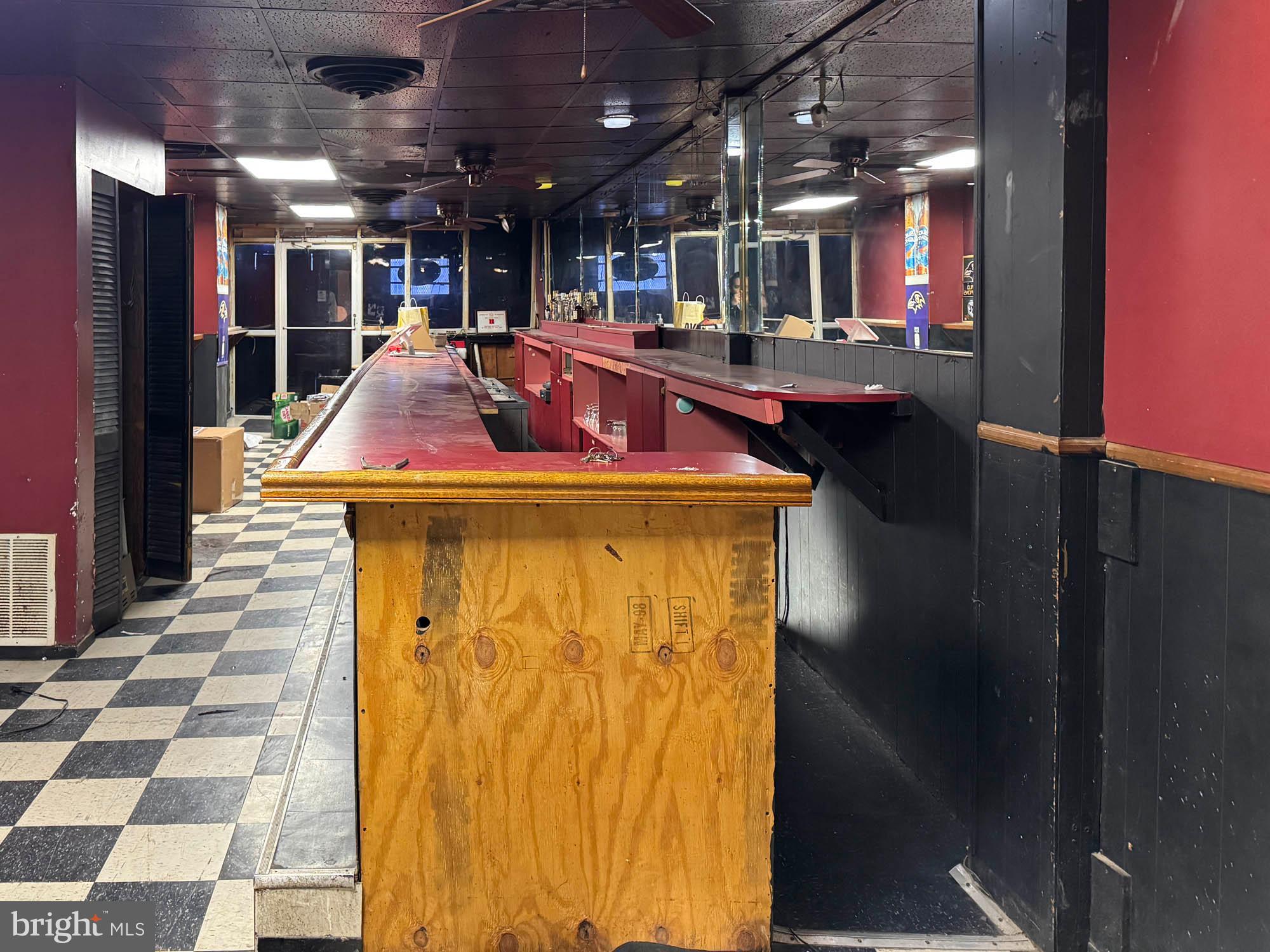 BROADWAY EAST - Commercial Sale