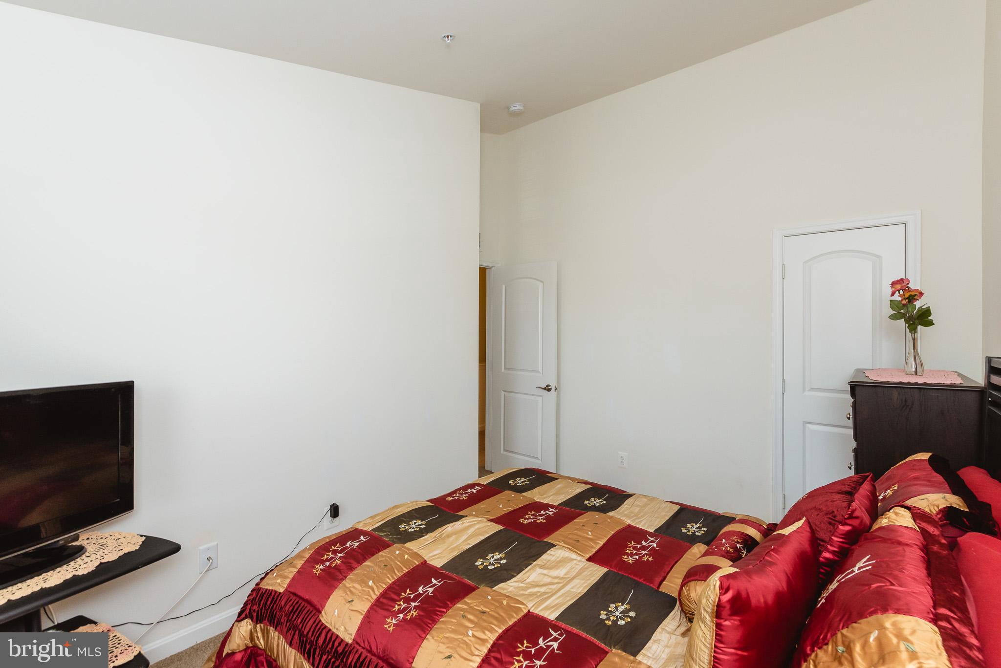 CHARLESTOWN CROSSING - Residential