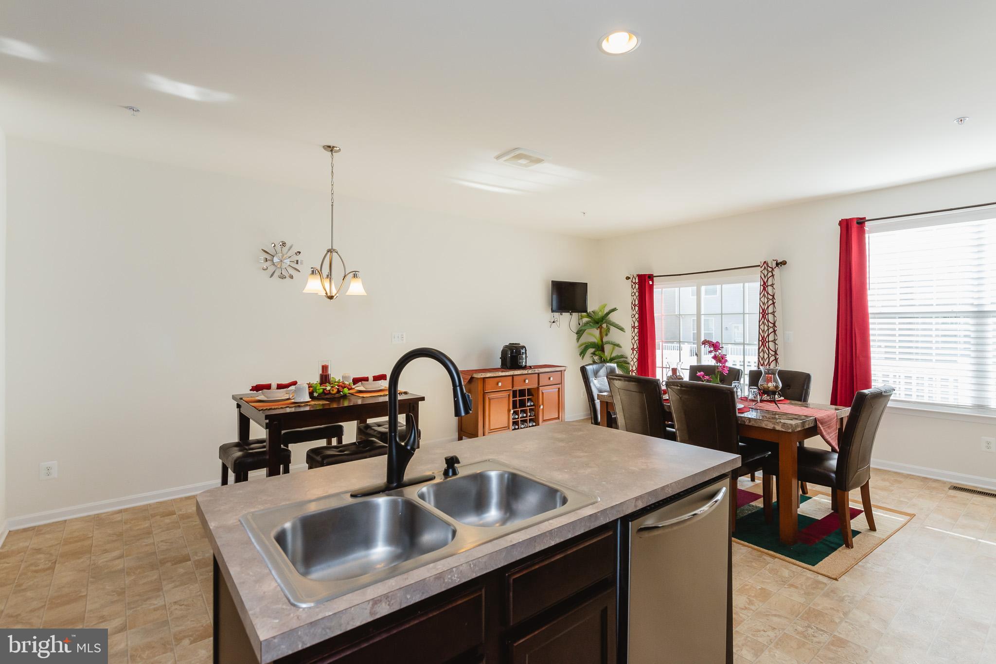 CHARLESTOWN CROSSING - Residential