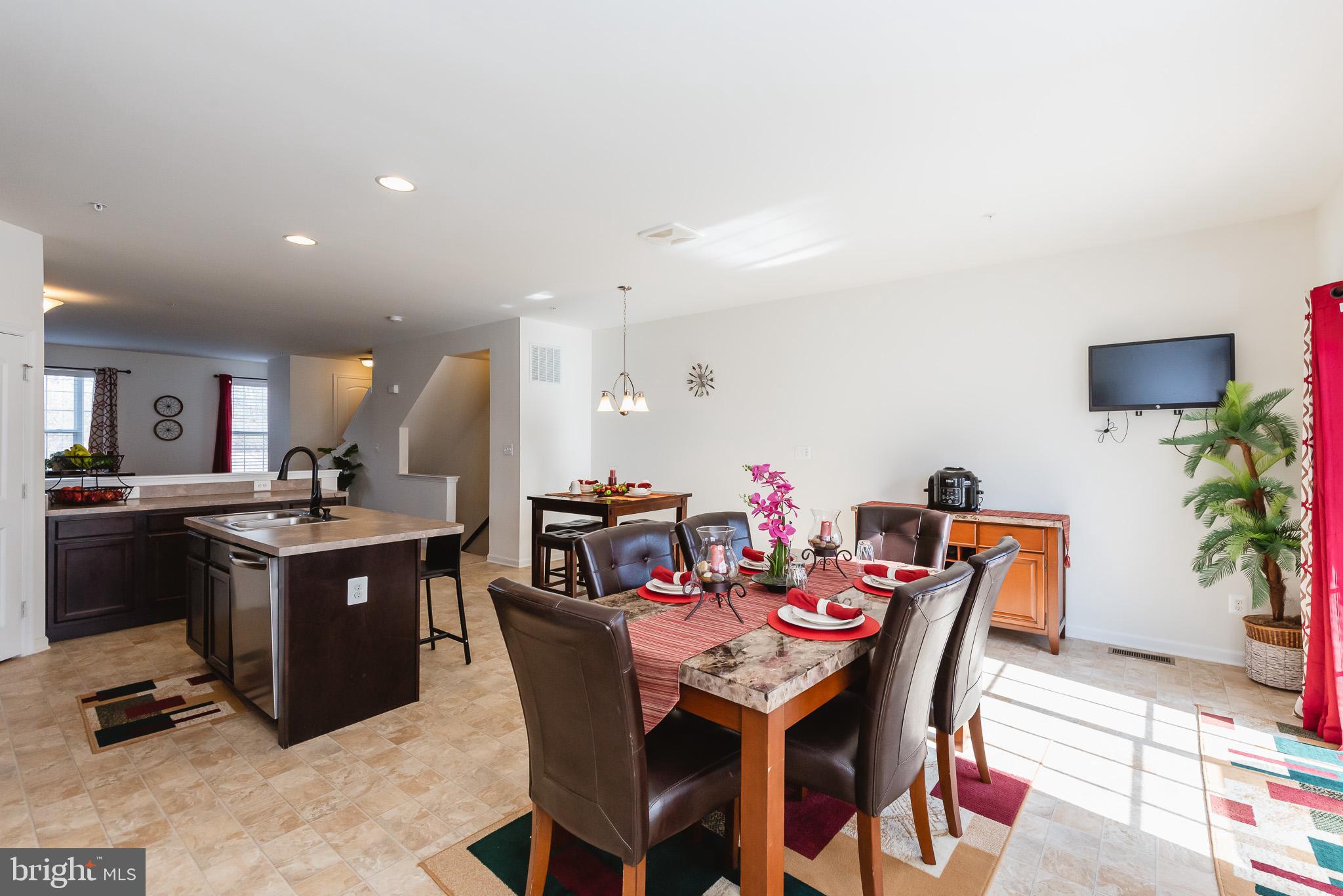 CHARLESTOWN CROSSING - Residential