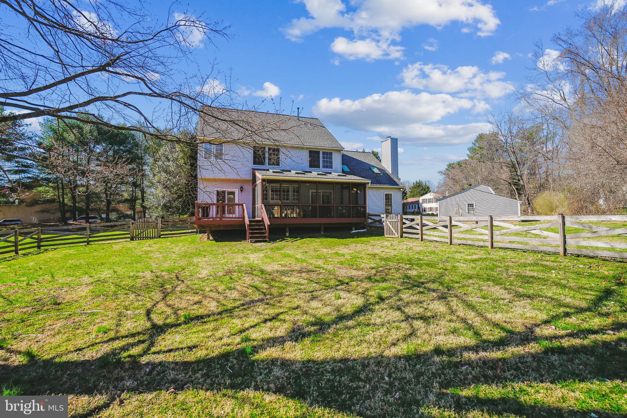 COLCHESTER HUNT - Residential