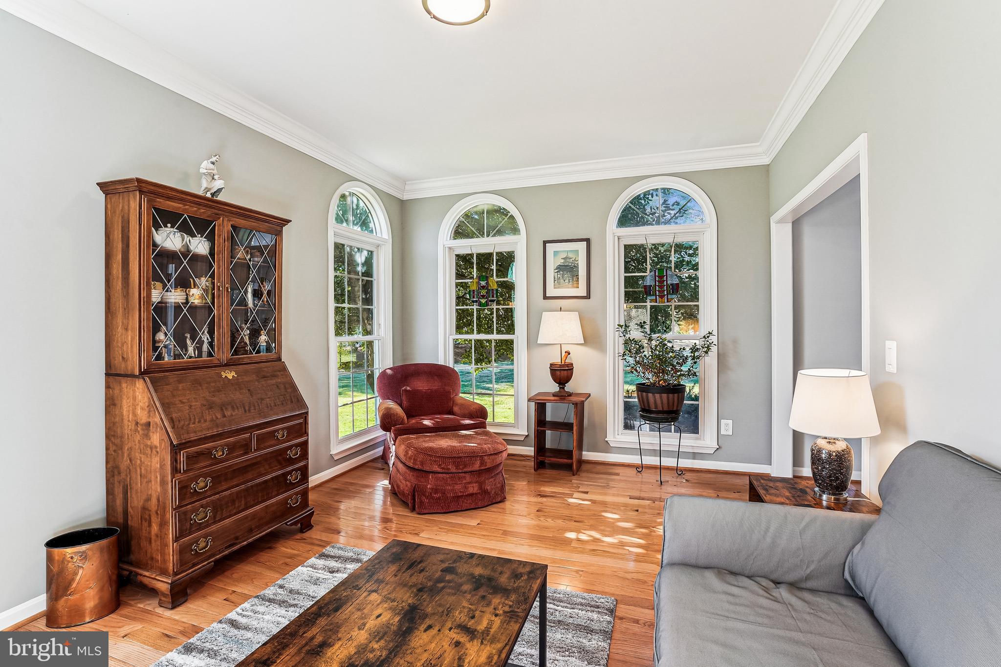 COLCHESTER HUNT - Residential