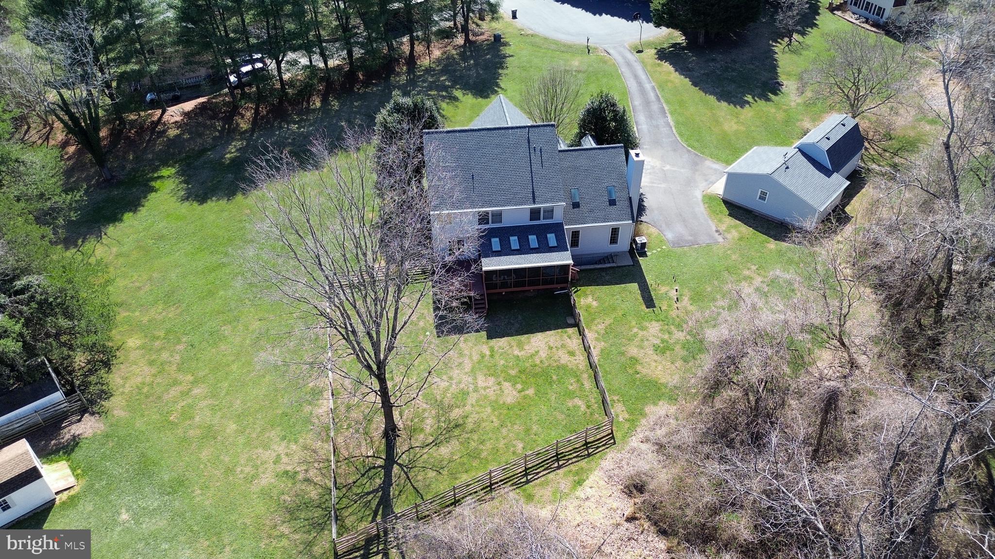 COLCHESTER HUNT - Residential