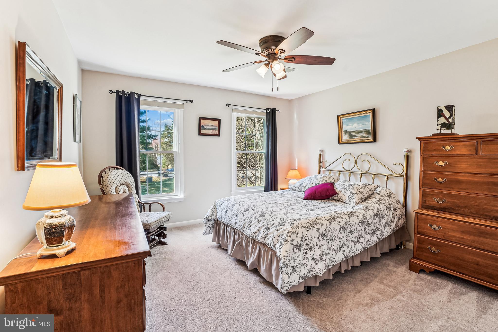 COLCHESTER HUNT - Residential