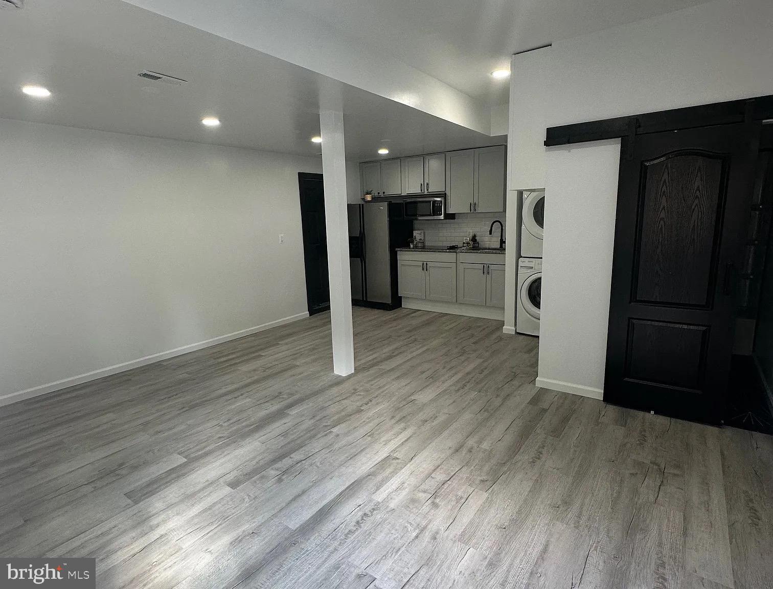 119 IVYWOOD DRIVE