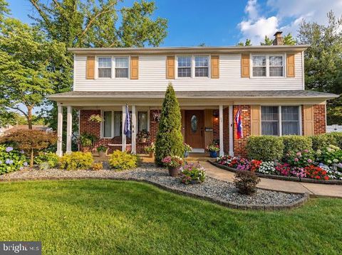 Photo of 806 Marlborough Avenue, BLACKWOOD, NJ 08012 (MLS # NJGL2069662)