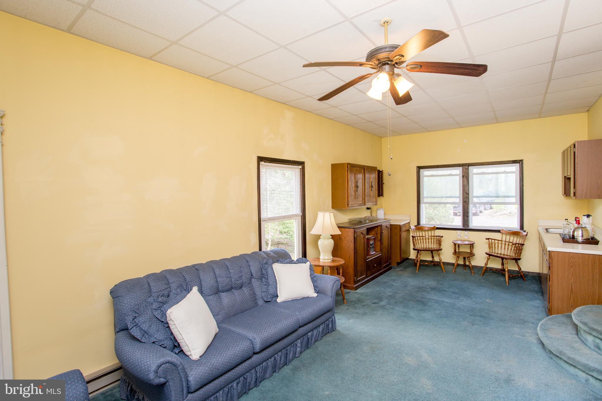 CARVERS RIDGE - Residential