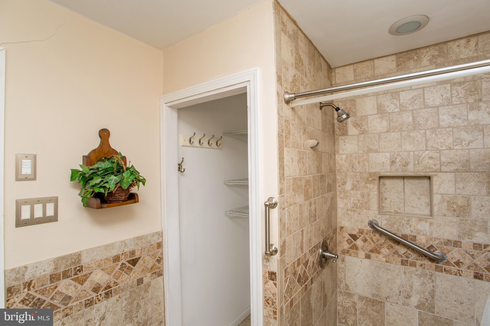 CARVERS RIDGE - Residential