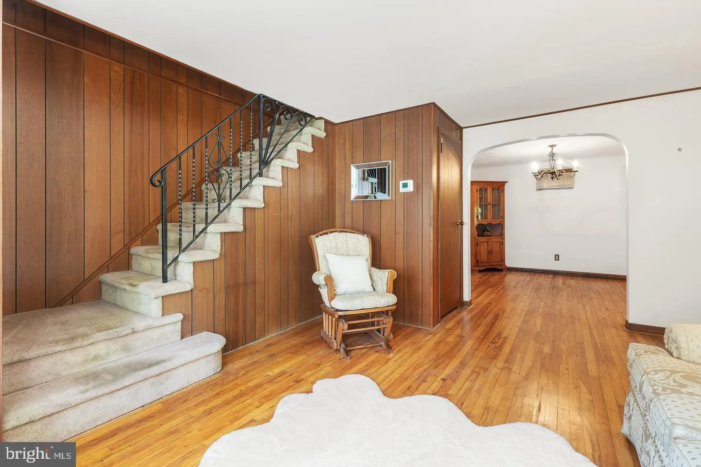 Norristown, Pennsylvania 19401, United States, 5 Bedrooms Bedrooms, ,2 BathroomsBathrooms,Residential,Contingent,80693