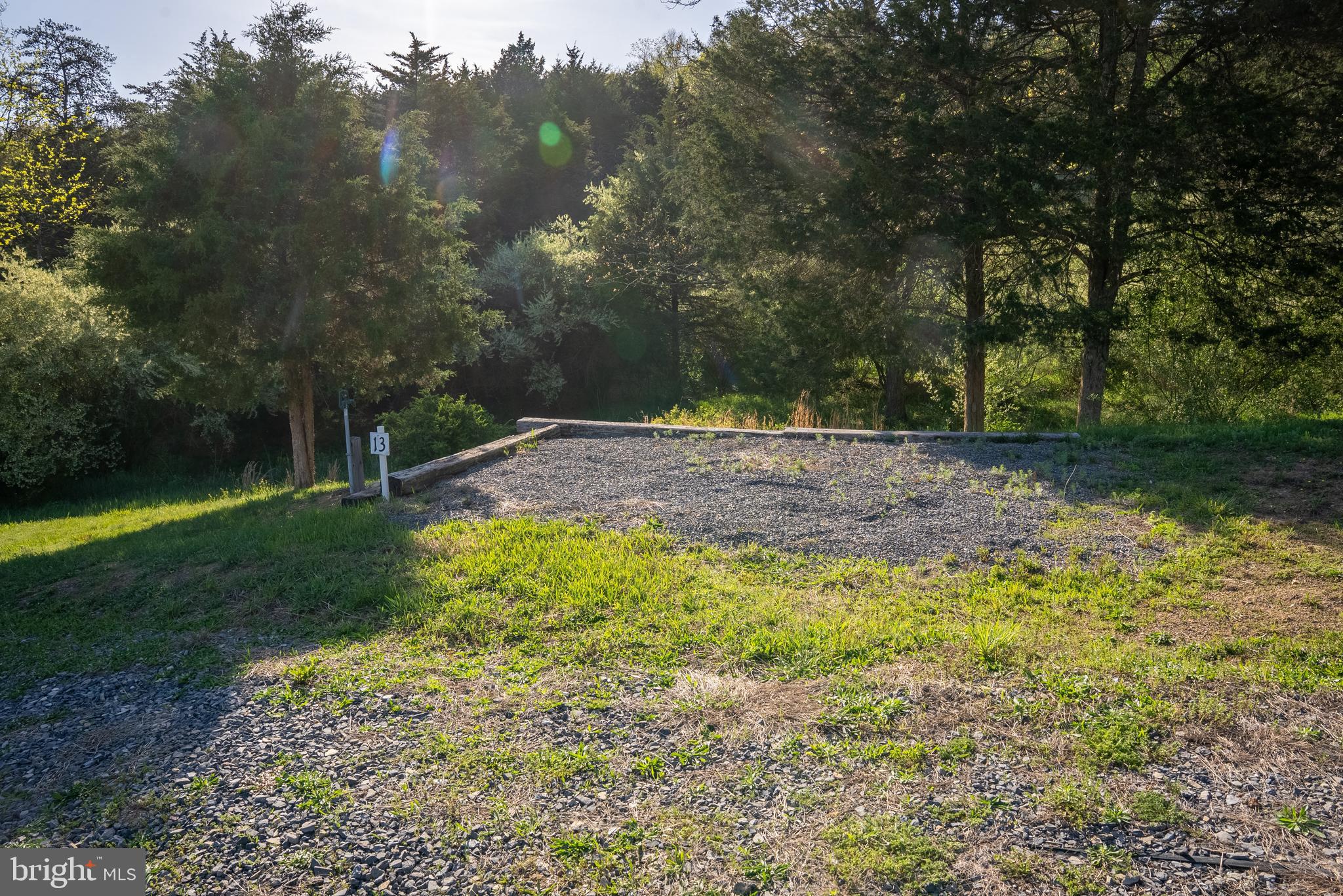 CRYSTAL VALLEY RANCHETTES - Farm