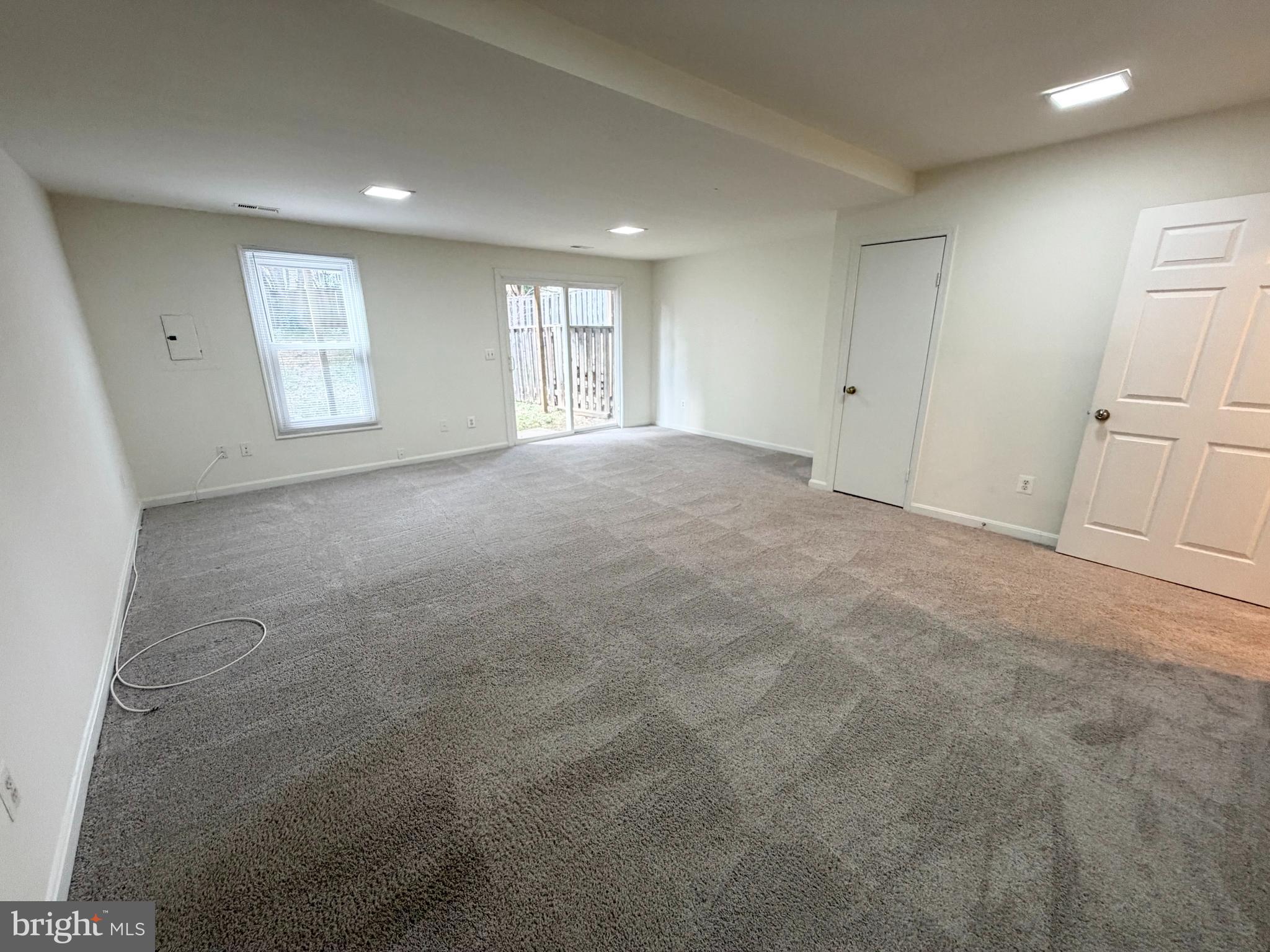 BALLANTRAYE - Residential Lease