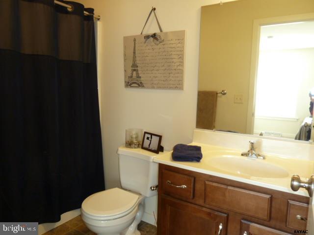 CARRIAGE CROSSINGS - Residential